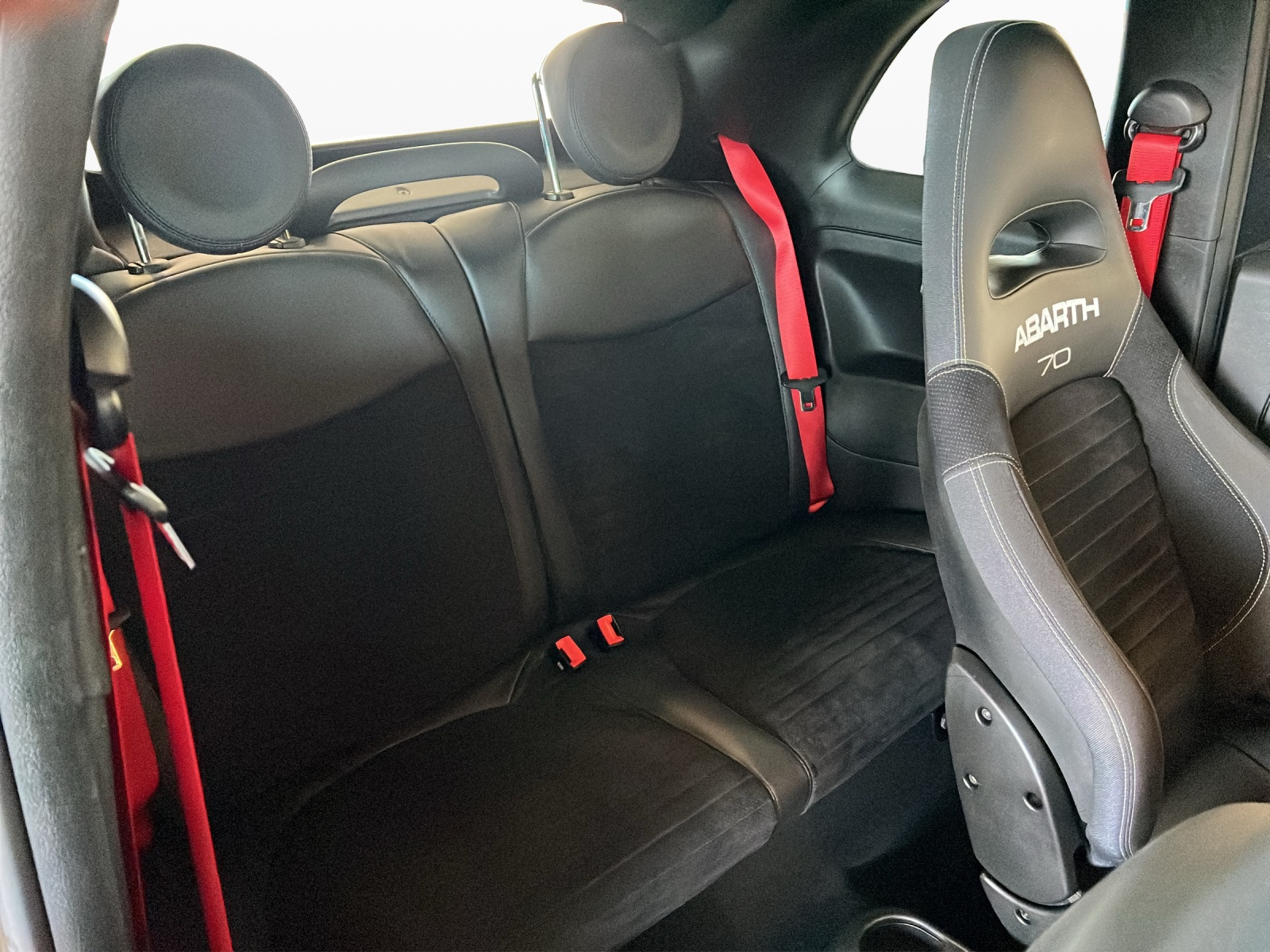 FIAT 595C 1.4 16V Turbo Abarth Competizione-image-9