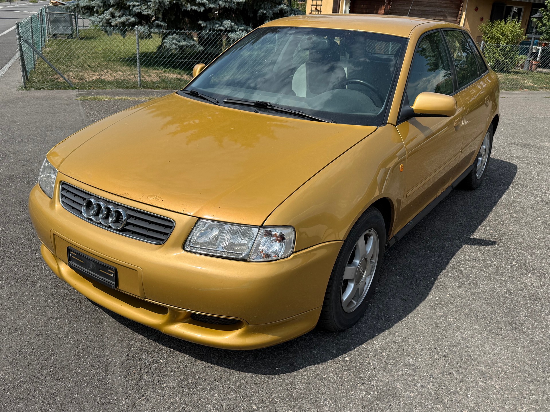AUDI A3 1.8 T quattro Ambition-image-1