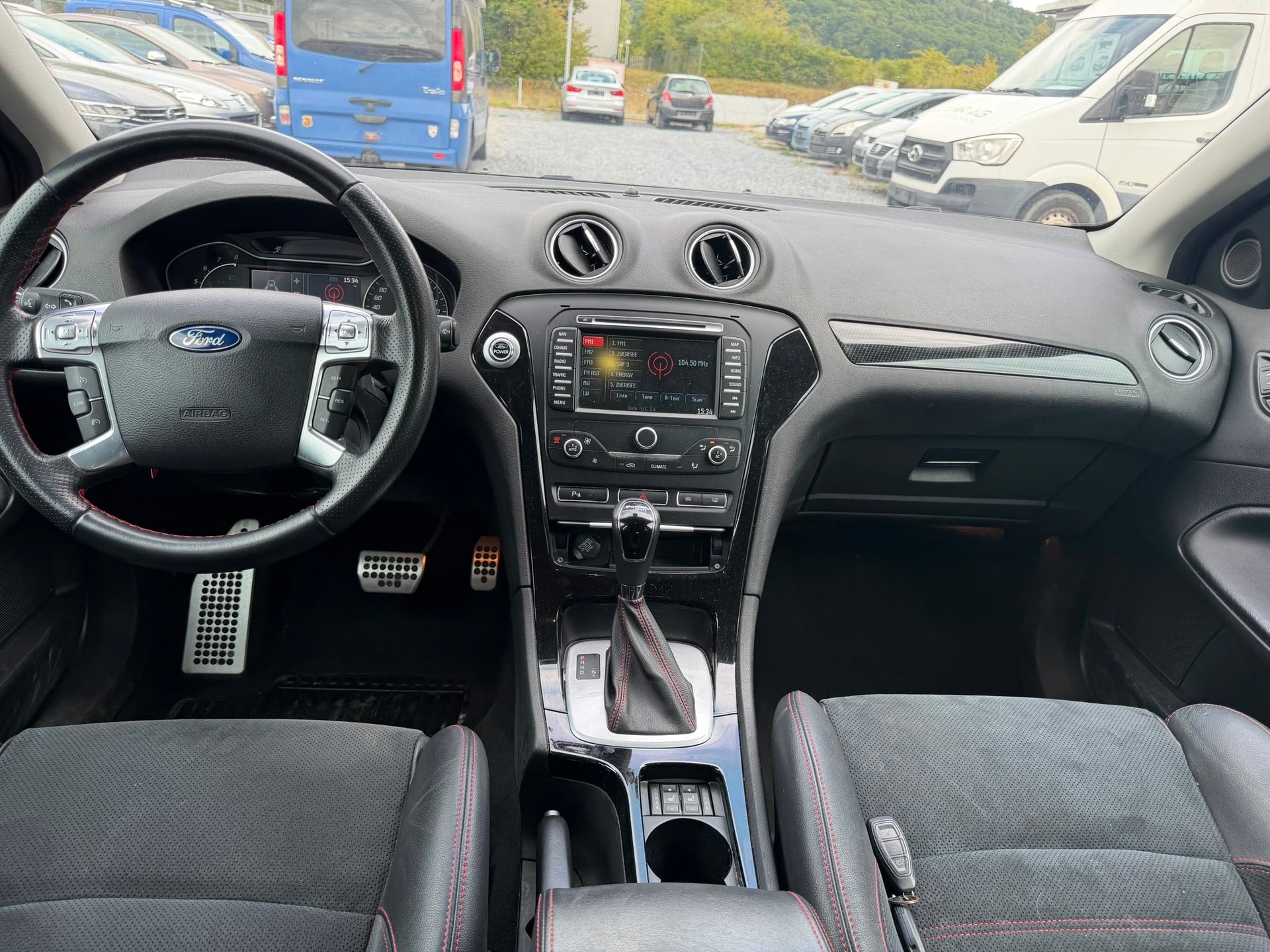 FORD Mondeo 2.0 EcoBoost SCTi TitaniumX PowerShift-image-11