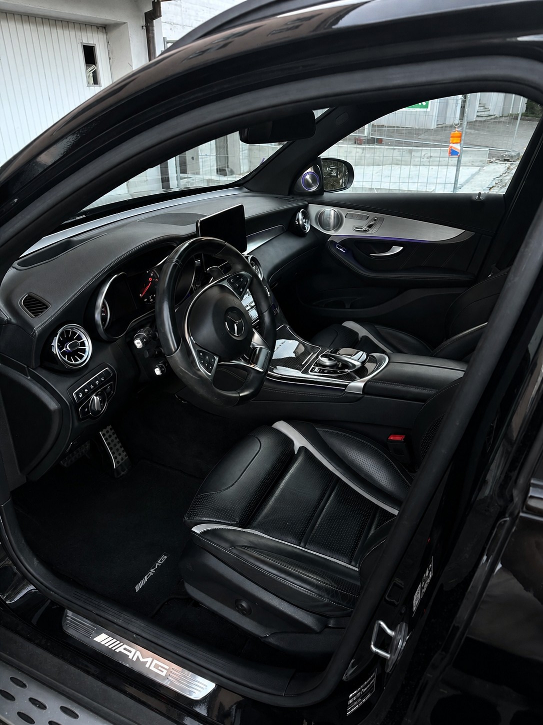 MERCEDES-BENZ GLC 63 S AMG 4m+-image-3