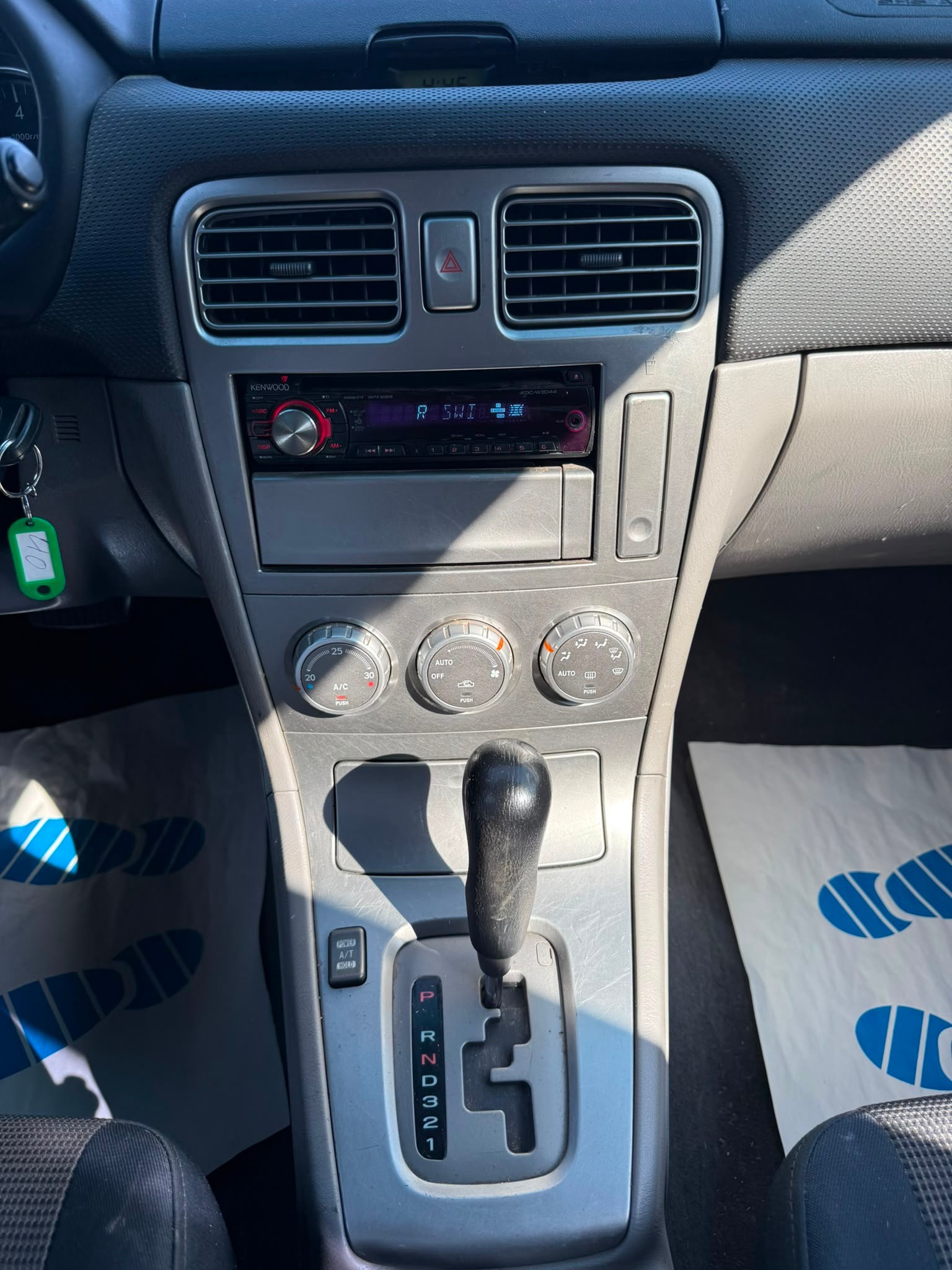 SUBARU Forester 2.0X Advantage-image-11