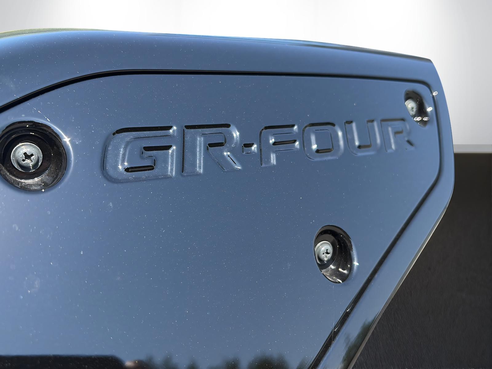 TOYOTA GR Yaris 1.6 Turbo Sport 4x4-image-8