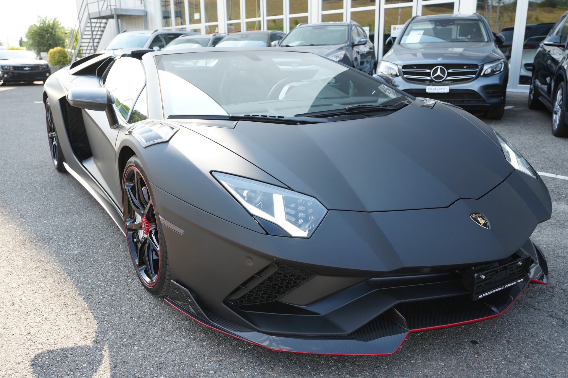 LAMBORGHINI Aventador S LP740-4 Roadster E-Gear-image-1