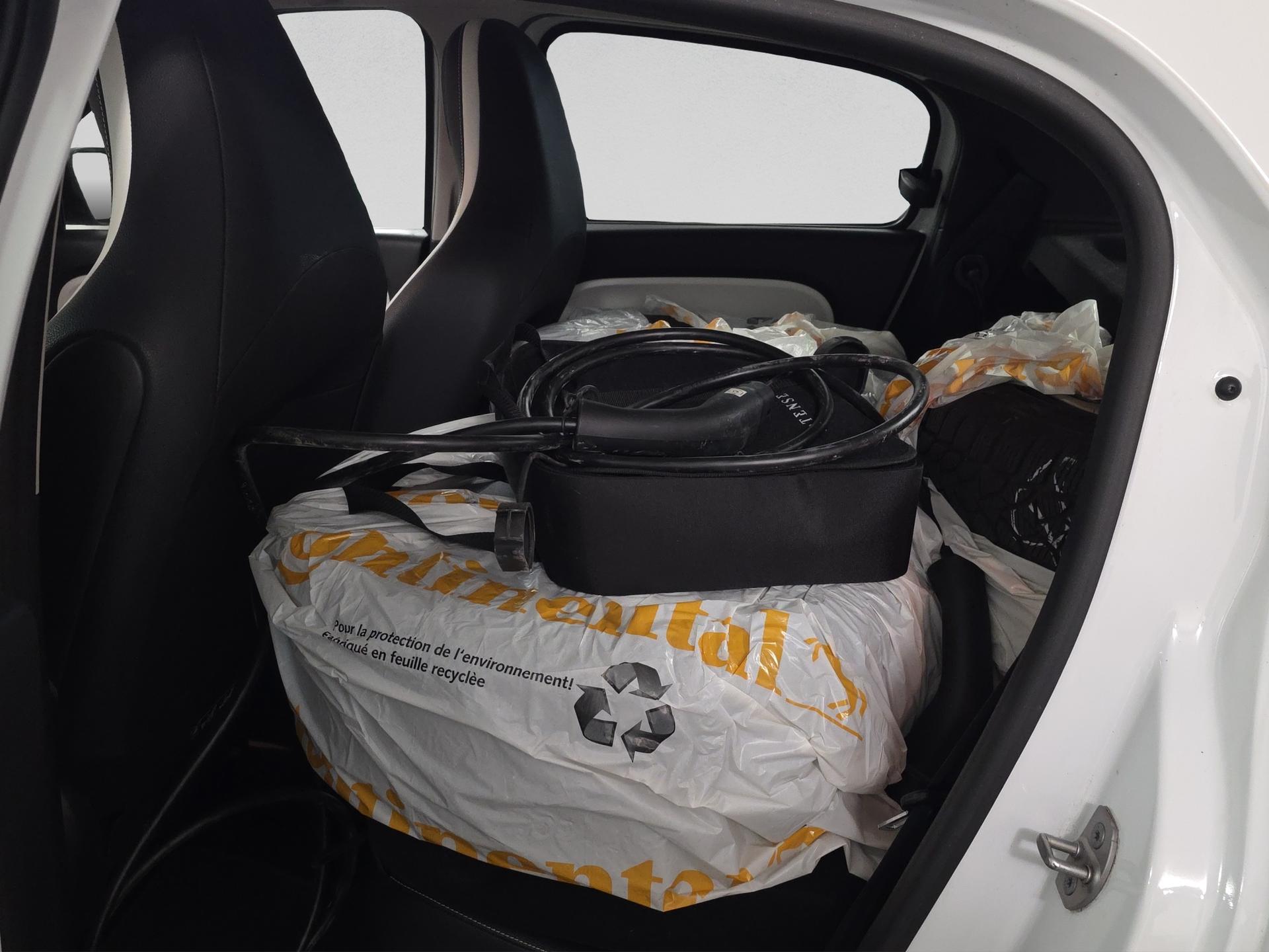 RENAULT Twingo Electric Intens-image-14