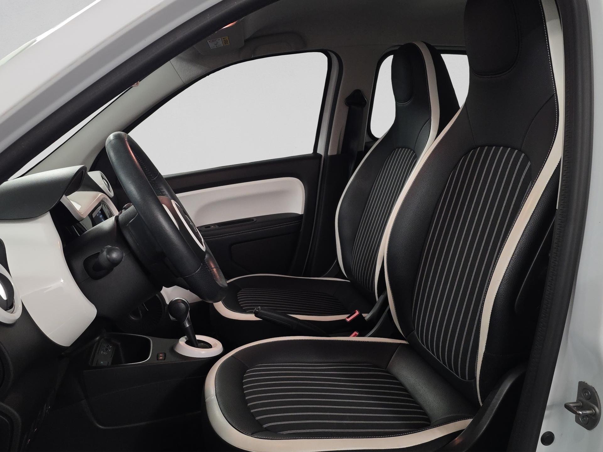 RENAULT Twingo Electric Intens-image-24