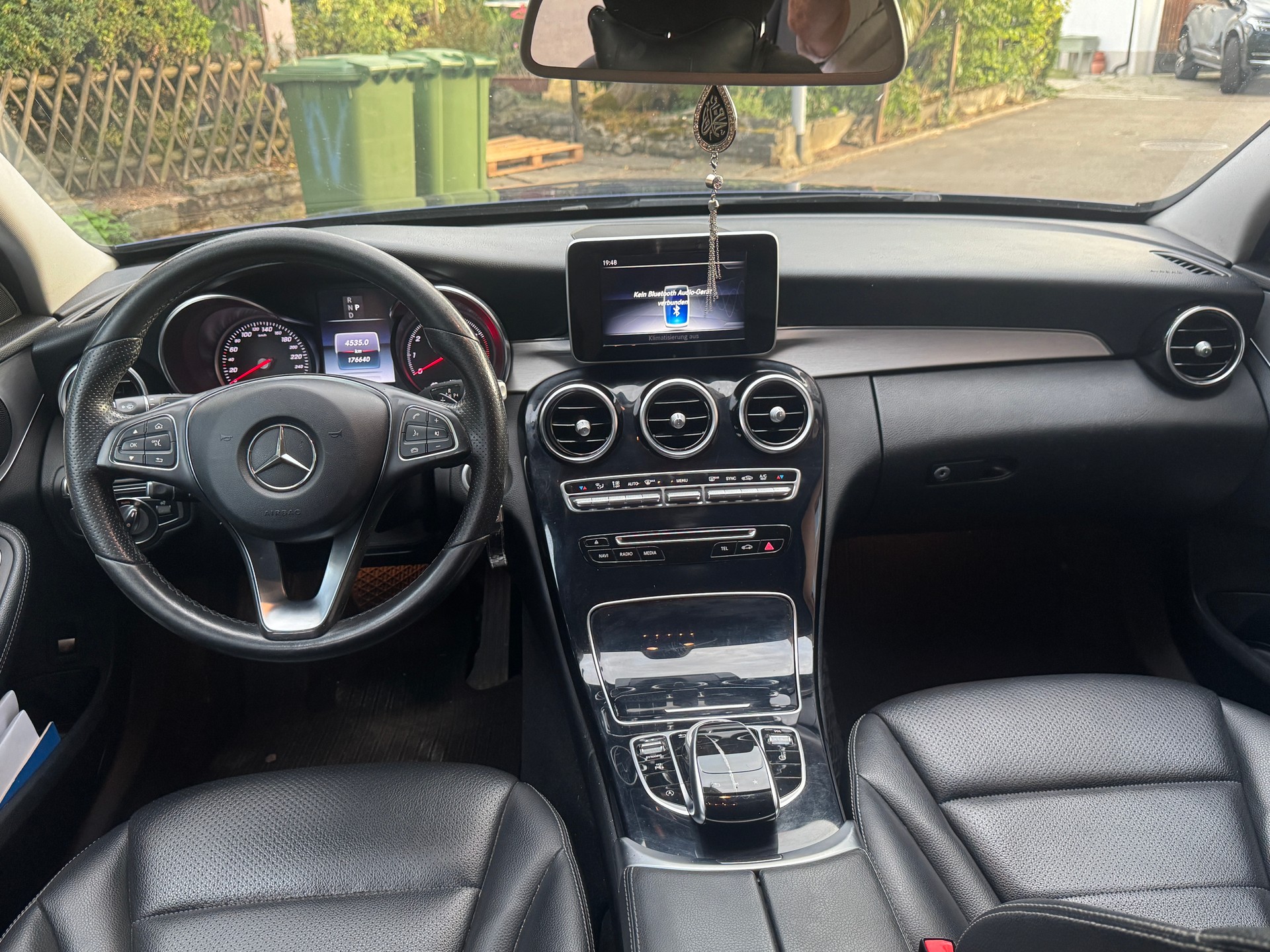 MERCEDES-BENZ C 180 9G-Tronic-image-12