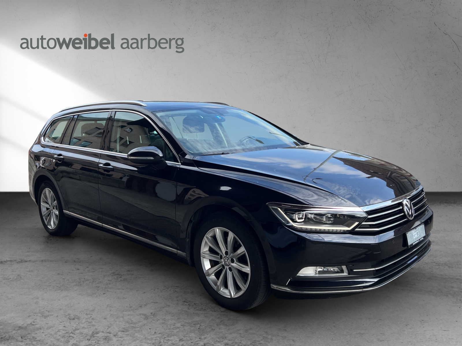 VW Passat Variant 2.0 TDI SCR BMT Highline DSG-image-0