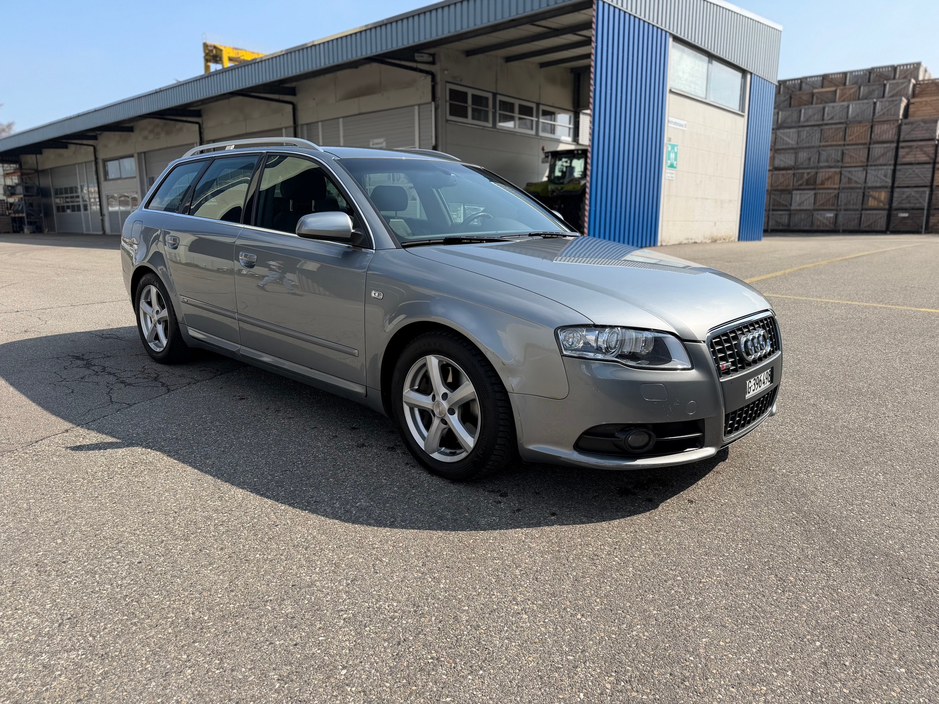 AUDI A4 Avant 2.7 TDI-image-0