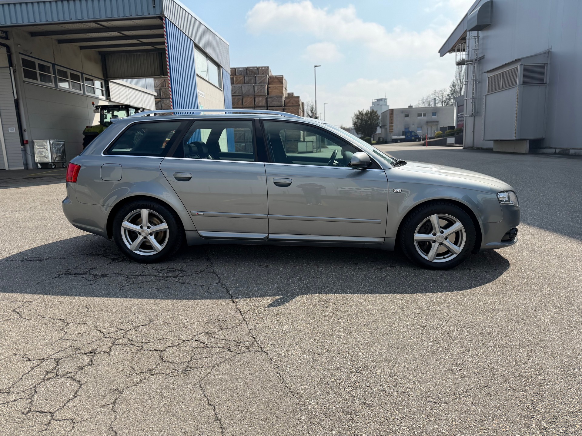 AUDI A4 Avant 2.7 TDI-image-4