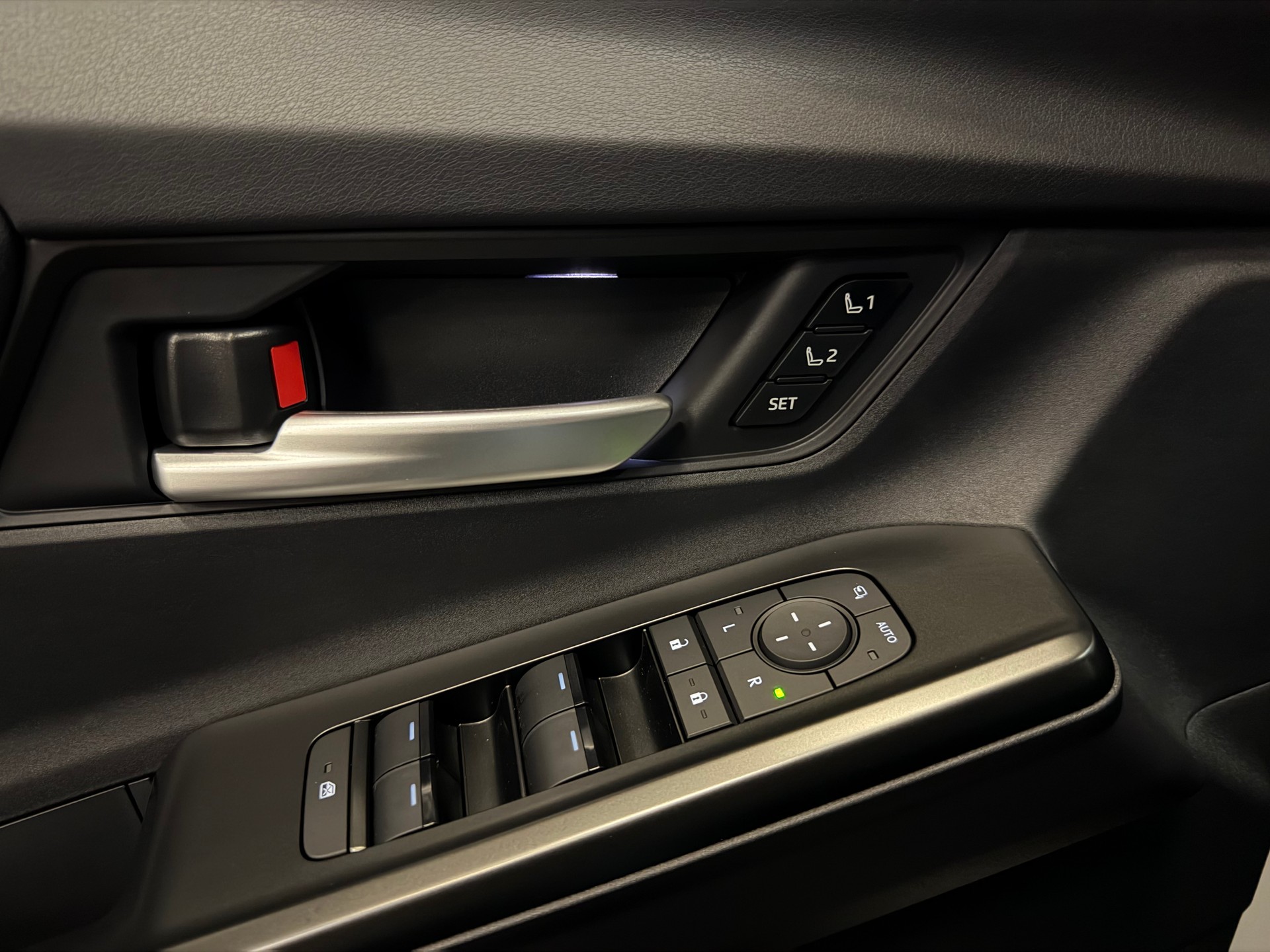 SUBARU Uncharted eV Luxury 77 kWh AWD-image-23