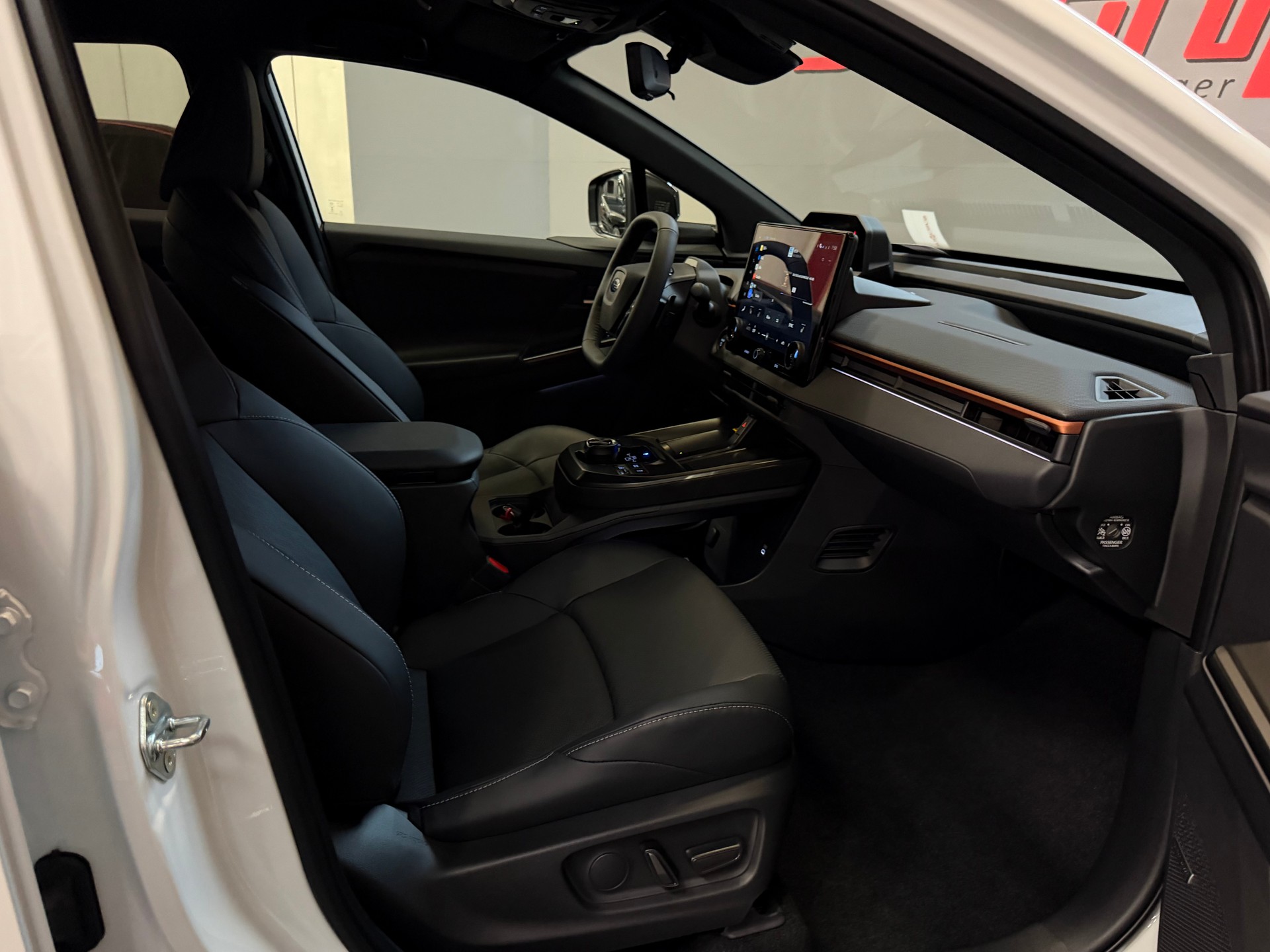 SUBARU Uncharted eV Luxury 77 kWh AWD-image-20