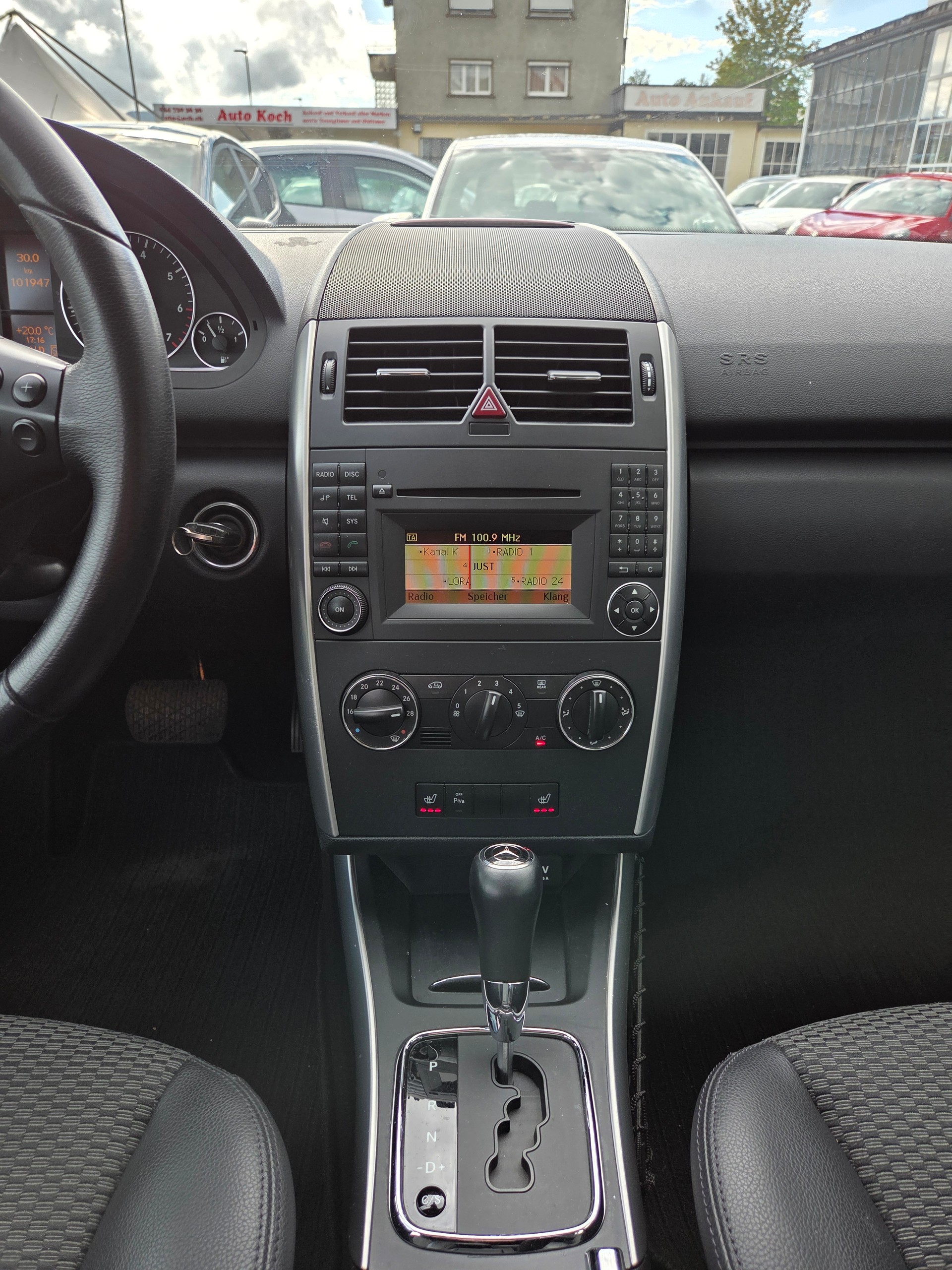 MERCEDES-BENZ A 180 (170) Avantgarde Autotronic-image-17