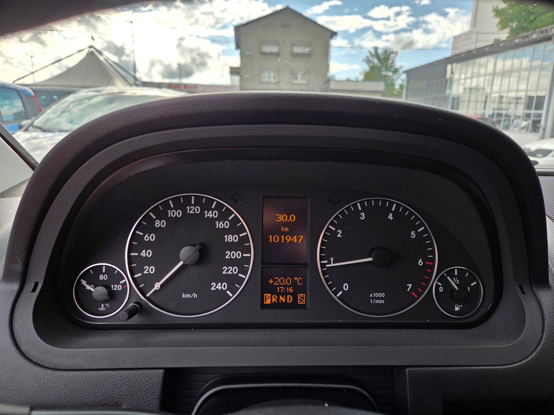 MERCEDES-BENZ A 180 (170) Avantgarde Autotronic-image-14