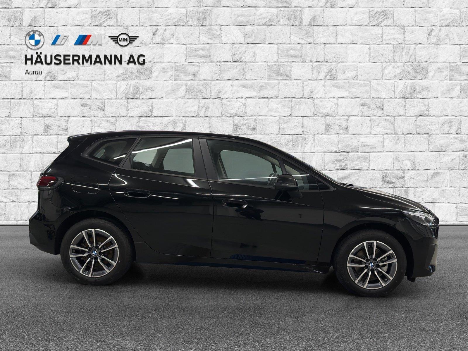 BMW 225e xDrive Active Tourer-image-3