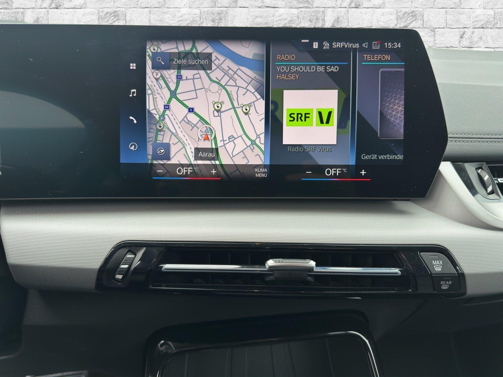 BMW 225e xDrive Active Tourer-image-14