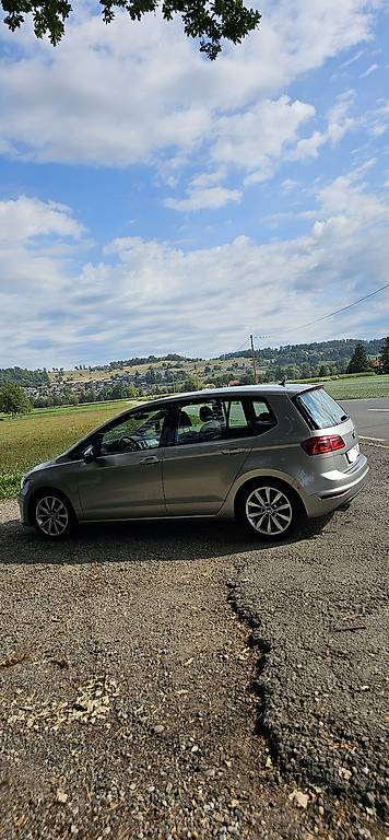 VW GOLF-image-3