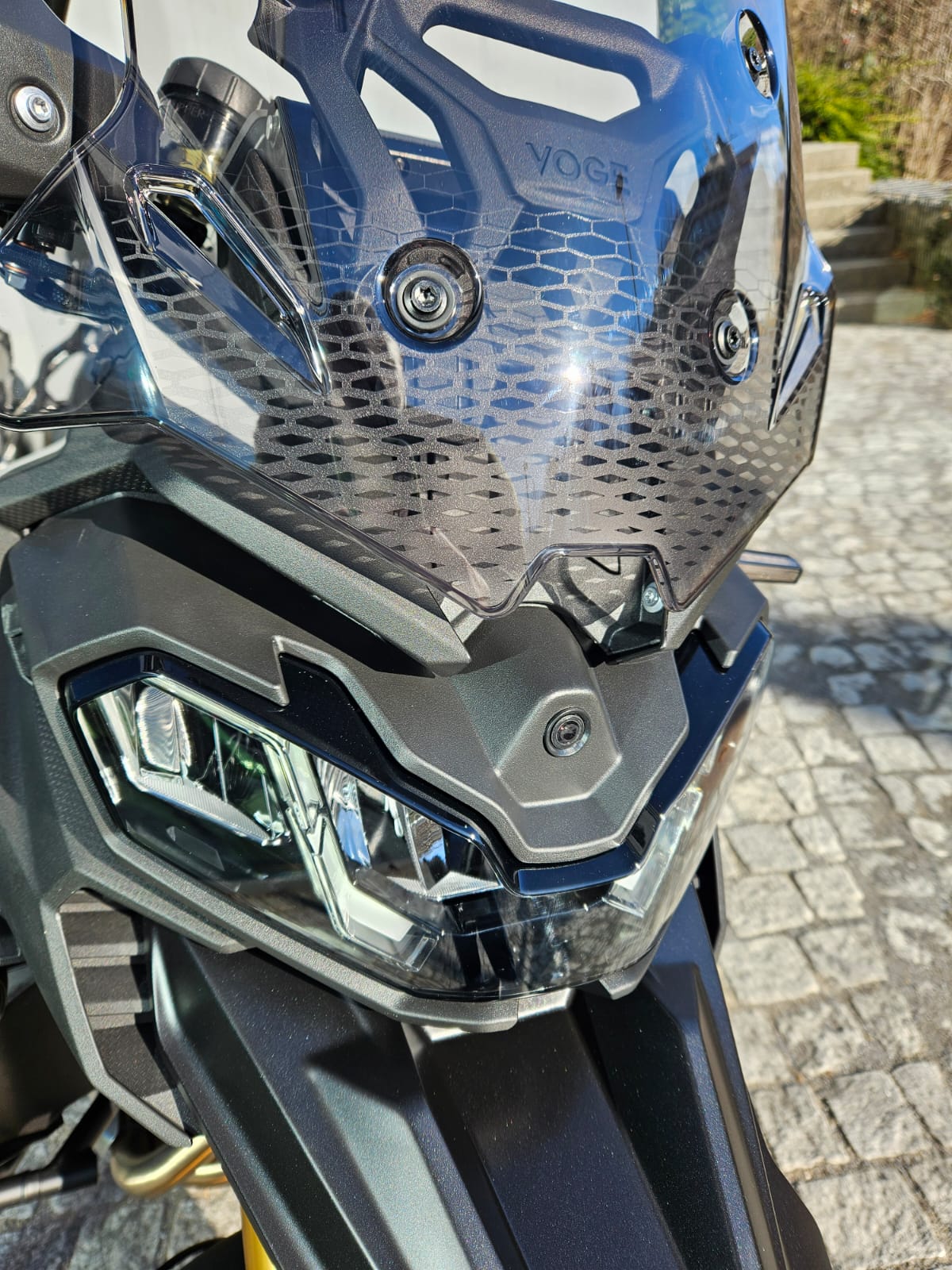 VOGE 900 DSX Black Knight-image-8