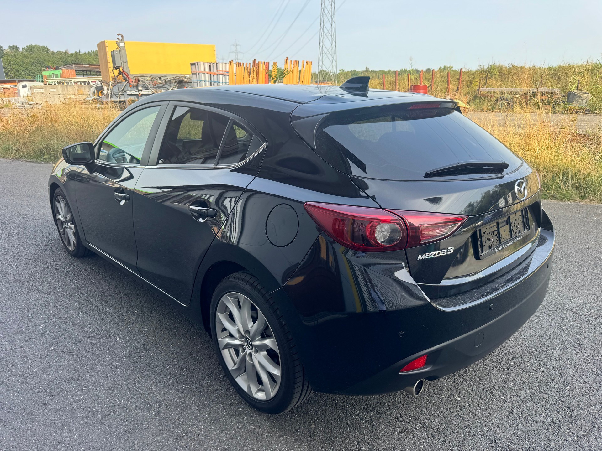 MAZDA 3 2.2 16V CD Revolution-image-2