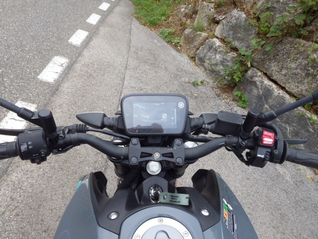 YAMAHA MT-125 ABS-image-4