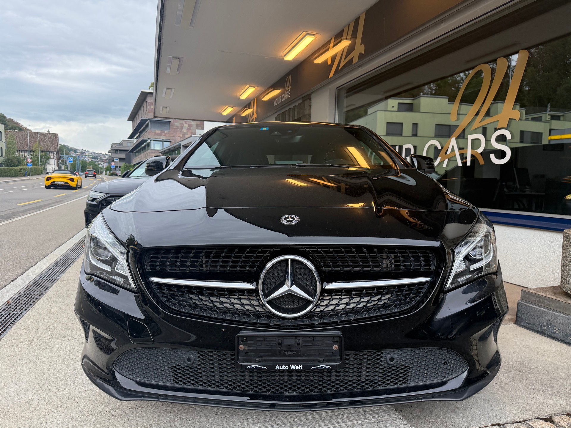 MERCEDES-BENZ CLA Shooting Brake 200 7G-DCT-image-1