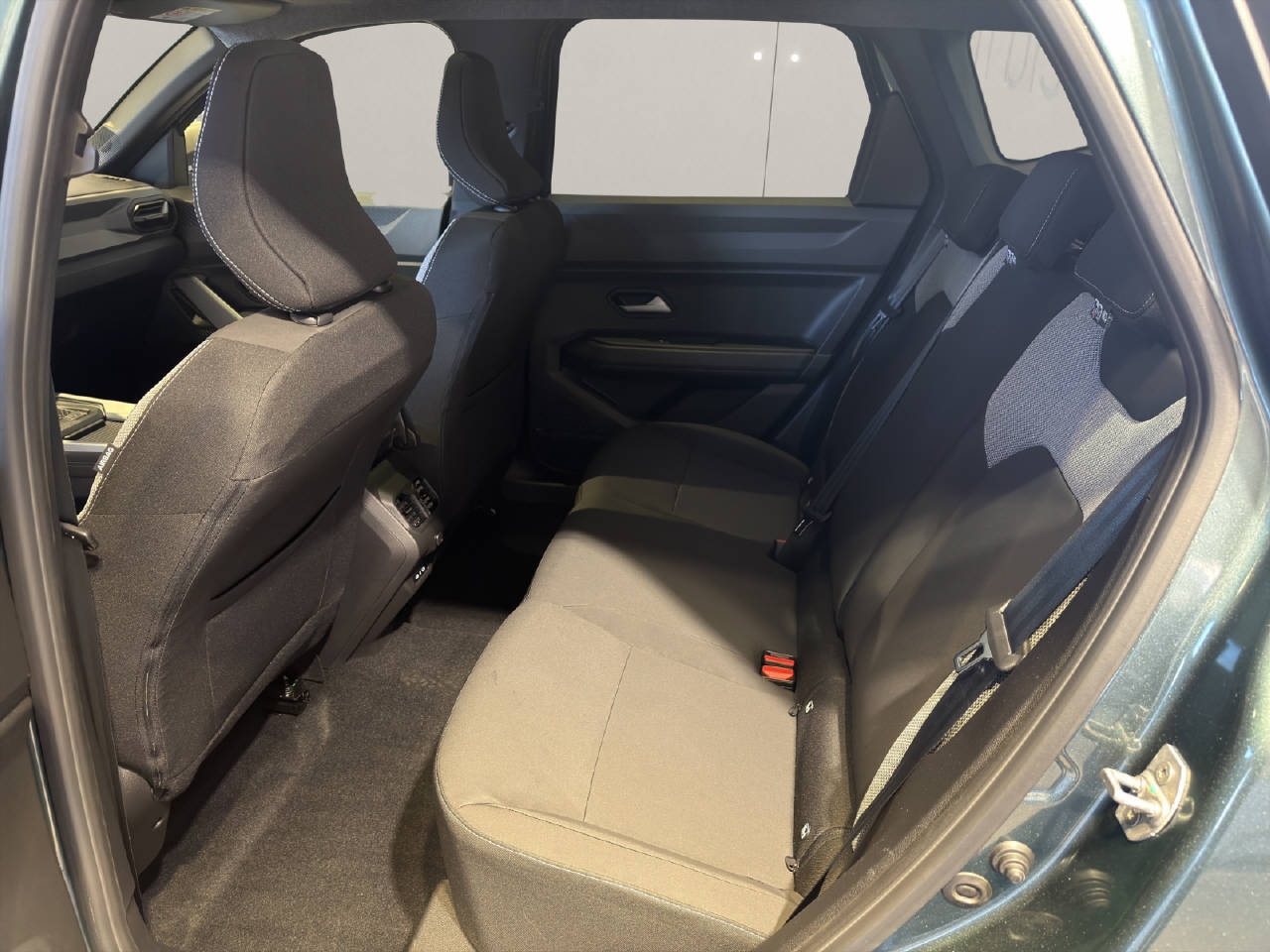 DACIA Bigster 1.8 Hybrid Journey-image-6