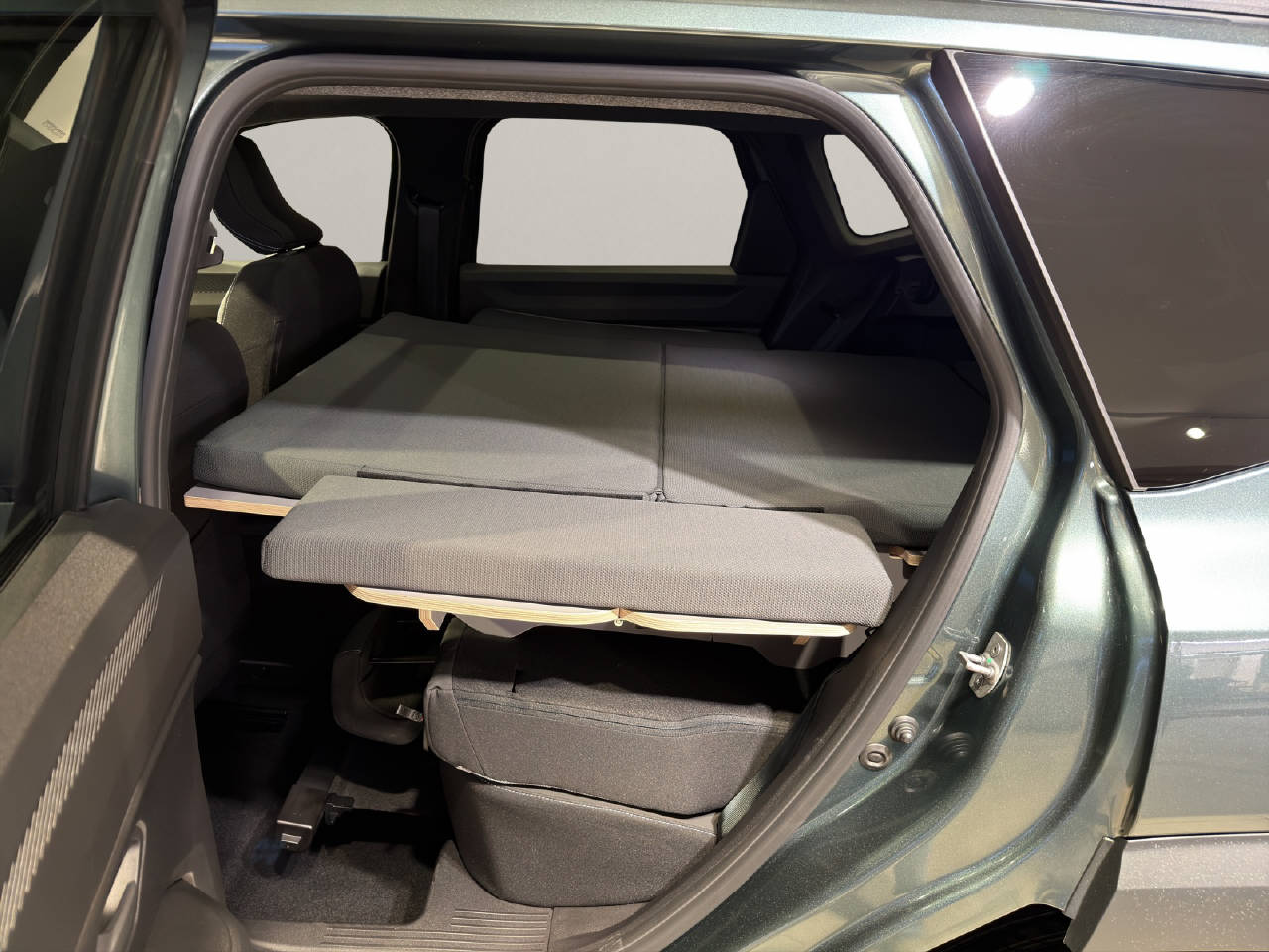 DACIA Bigster 1.8 Hybrid Journey-image-14