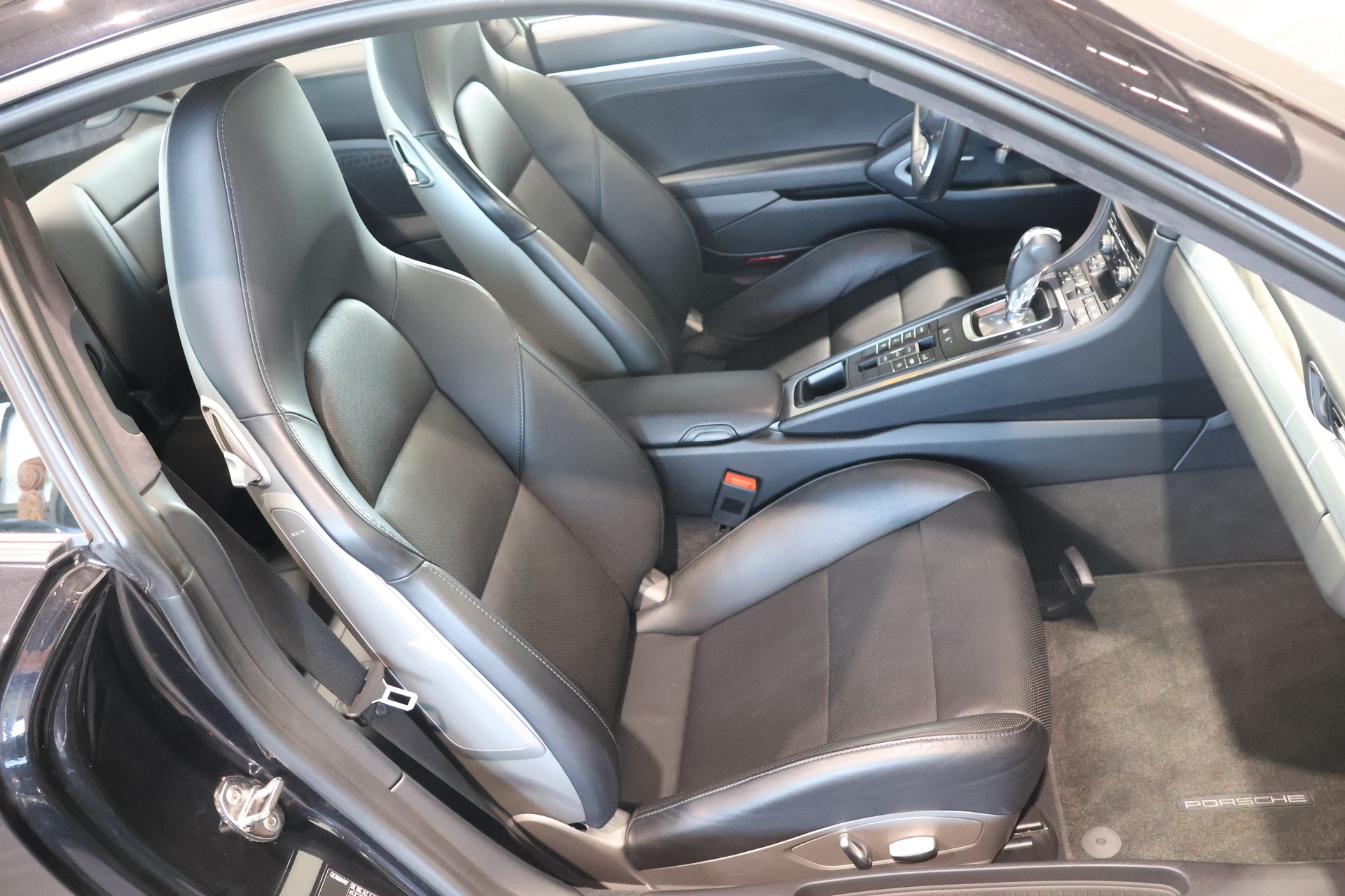 PORSCHE 911 Carrera S PDK-image-13