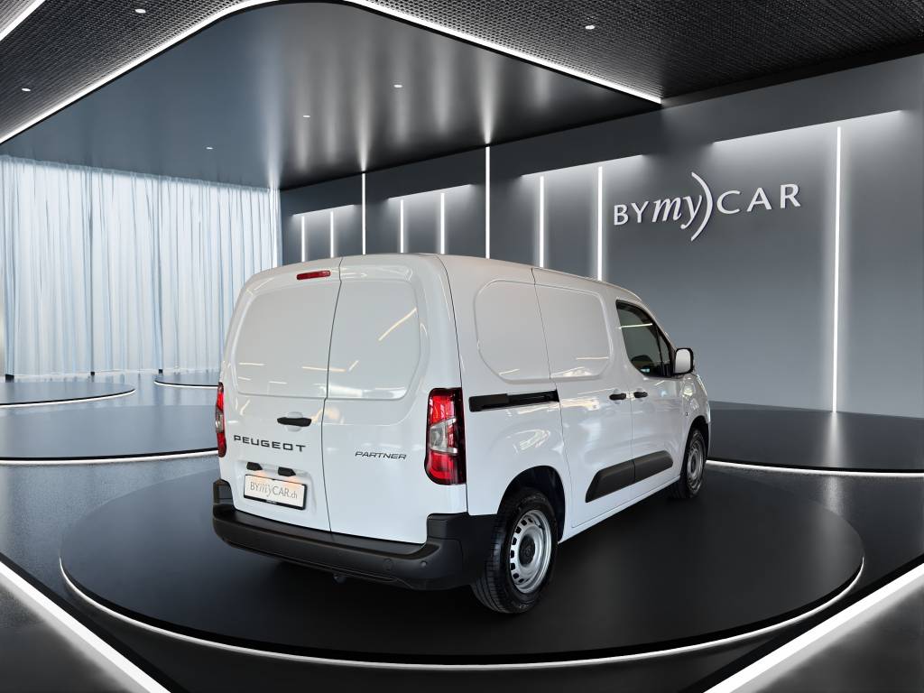 PEUGEOT Partner 1.5 Blue HDi Standard 650kg //Cabine Extenso/3 Places avant/Pack Visibilité-image-4