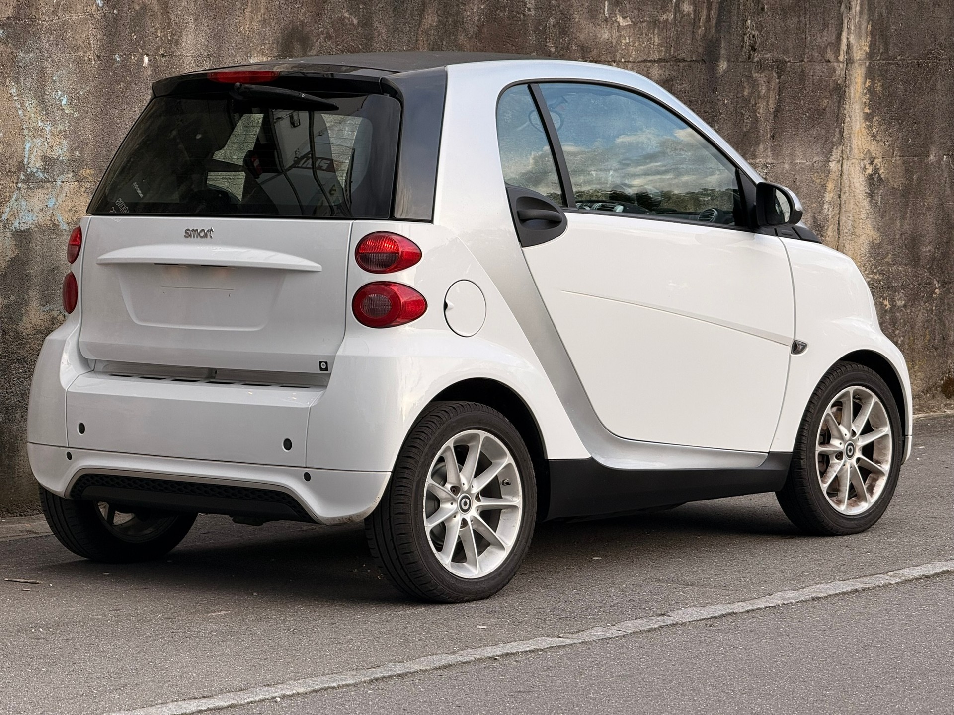 SMART fortwo electric drive (incl. battery)-image-6