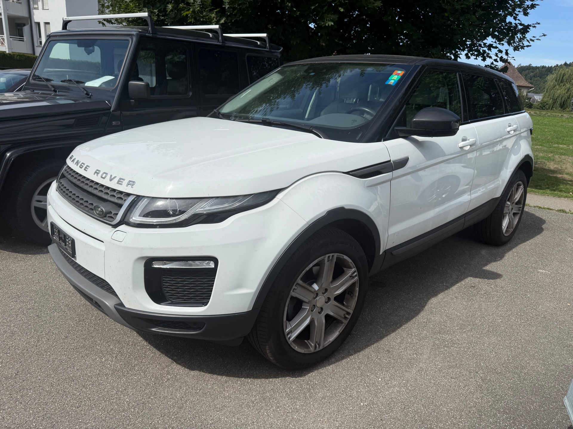 LAND ROVER Range Rover Evoque Convert. 2.0 TD4 SE Dynamic AT9-image-0