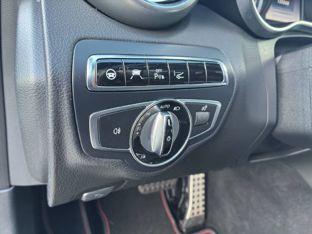 MERCEDES-BENZ C 450 AMG 4matic Kombi-image-15