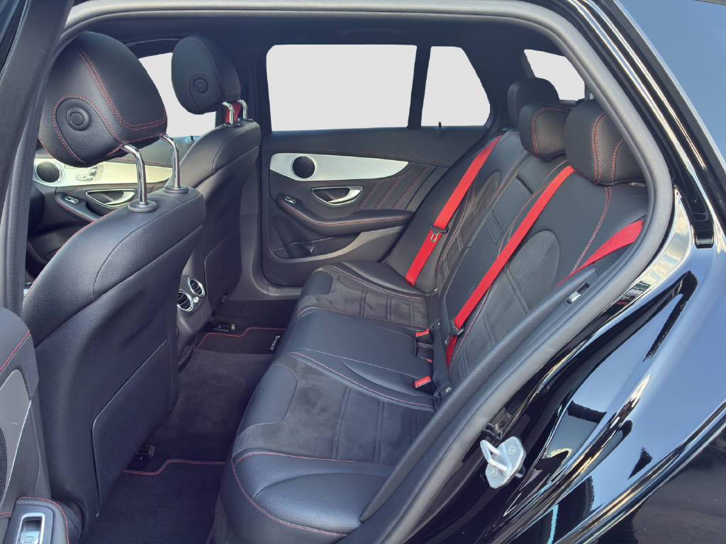 MERCEDES-BENZ C 450 AMG 4matic Kombi-image-12