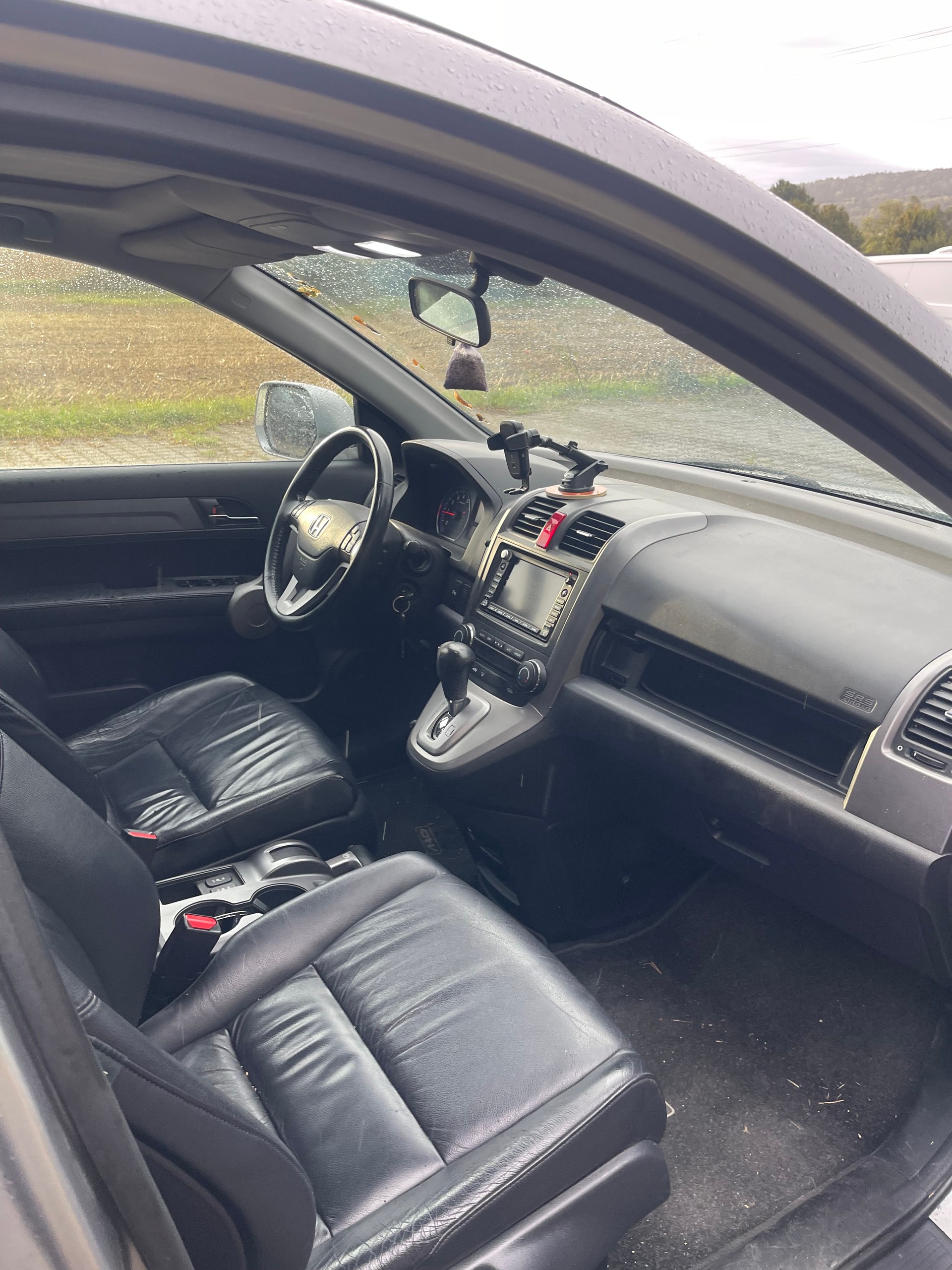 HONDA CR-V-image-8