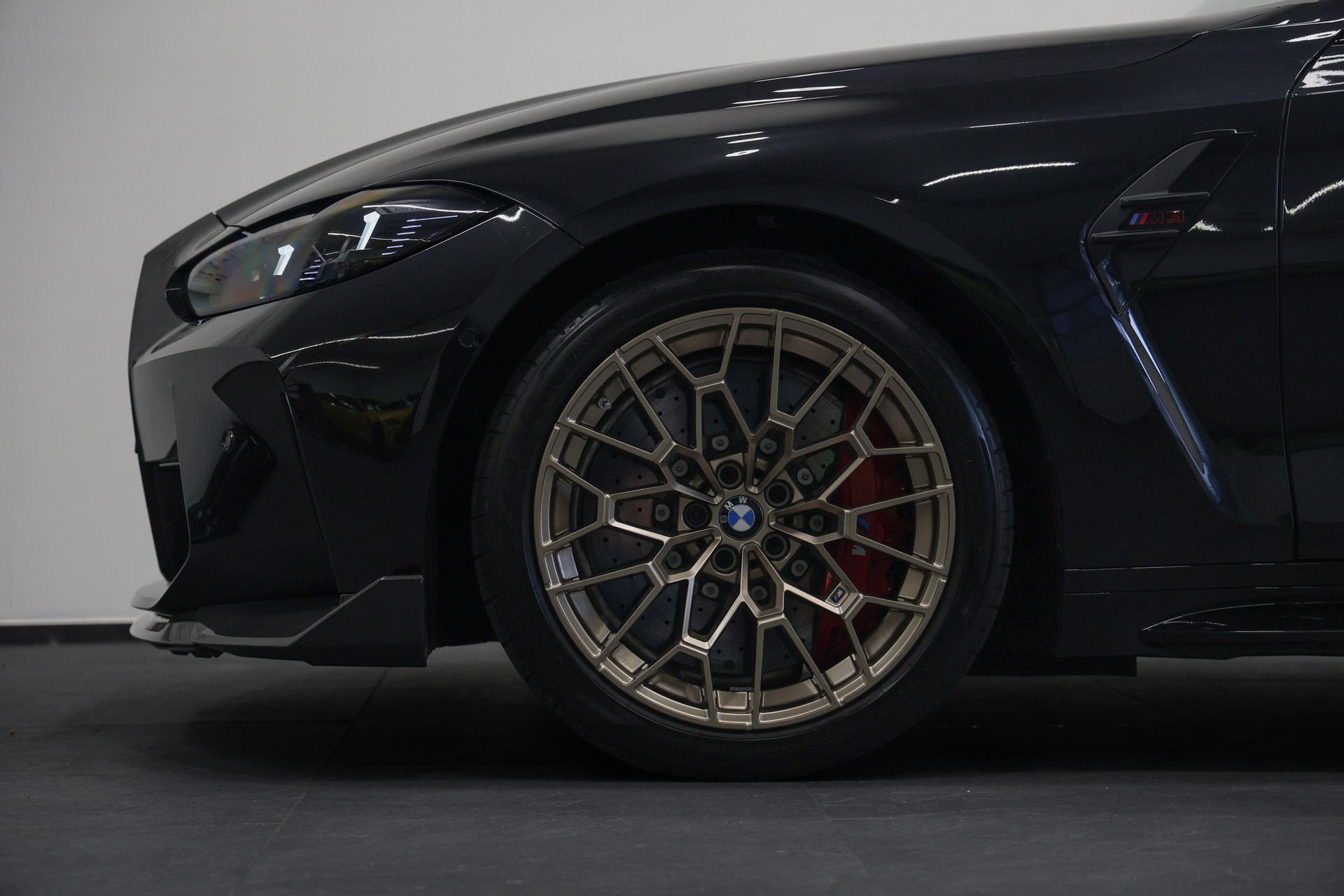 BMW M3 CS Touring xDrive-image-12