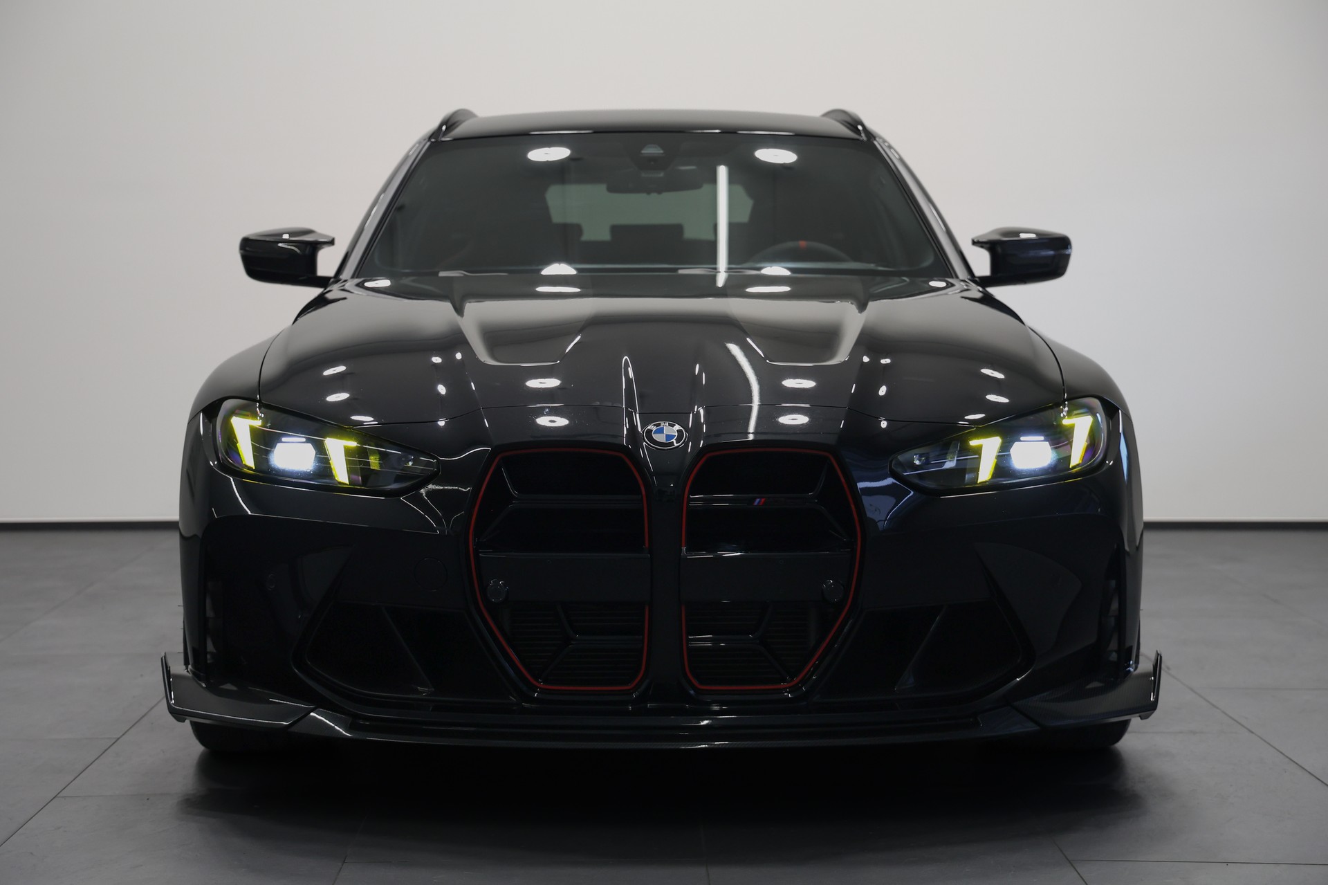 BMW M3 CS Touring xDrive-image-5