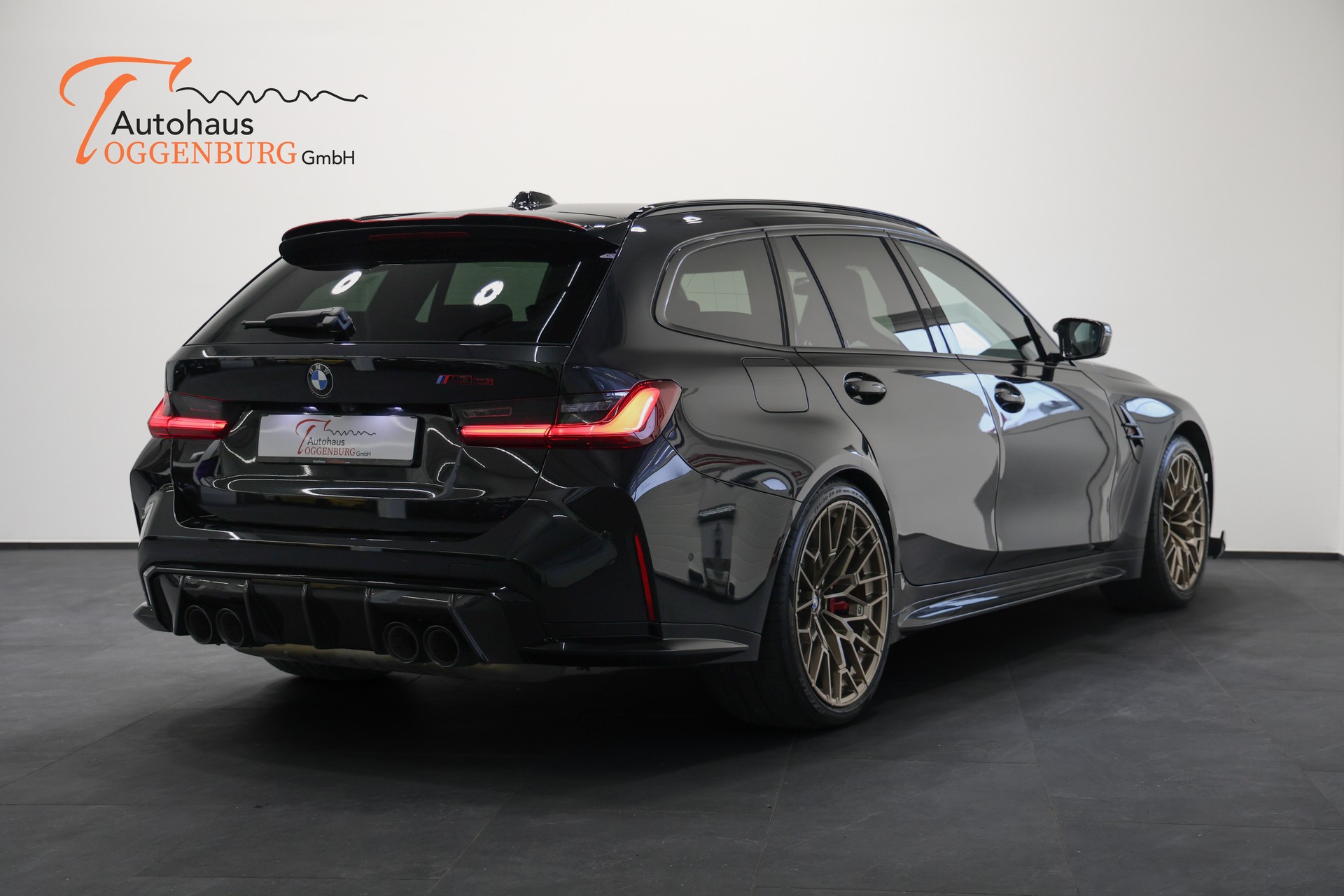 BMW M3 CS Touring xDrive-image-16