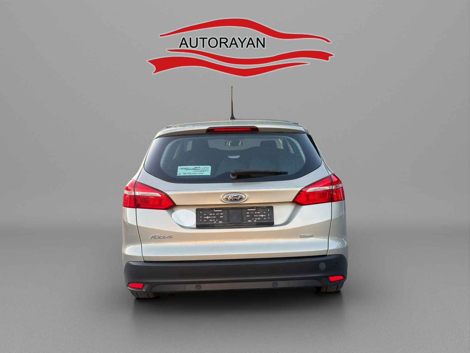 FORD Focus 1.0 SCTi Titanium X-image-3