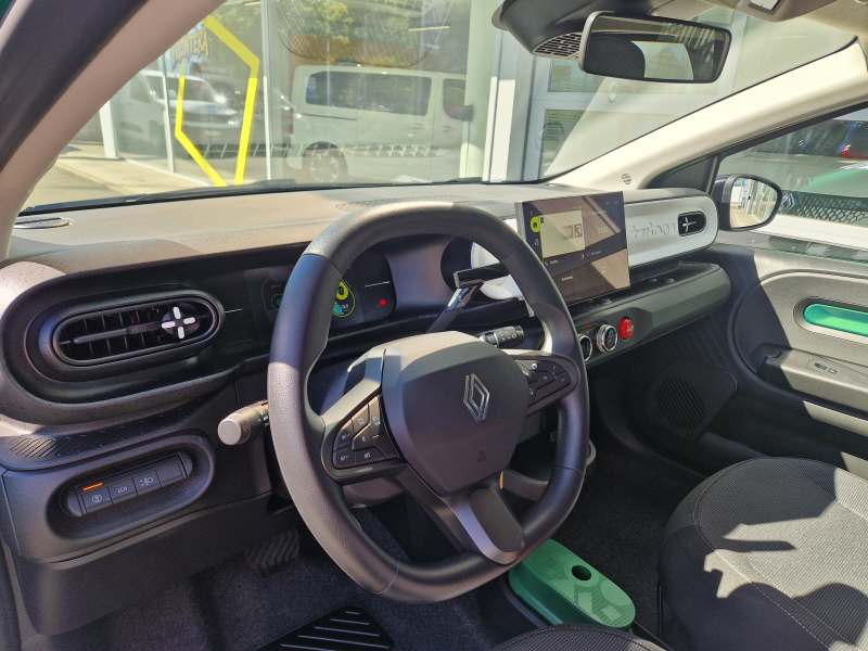 RENAULT Twingo E-Tech Urban Range evolution-image-5