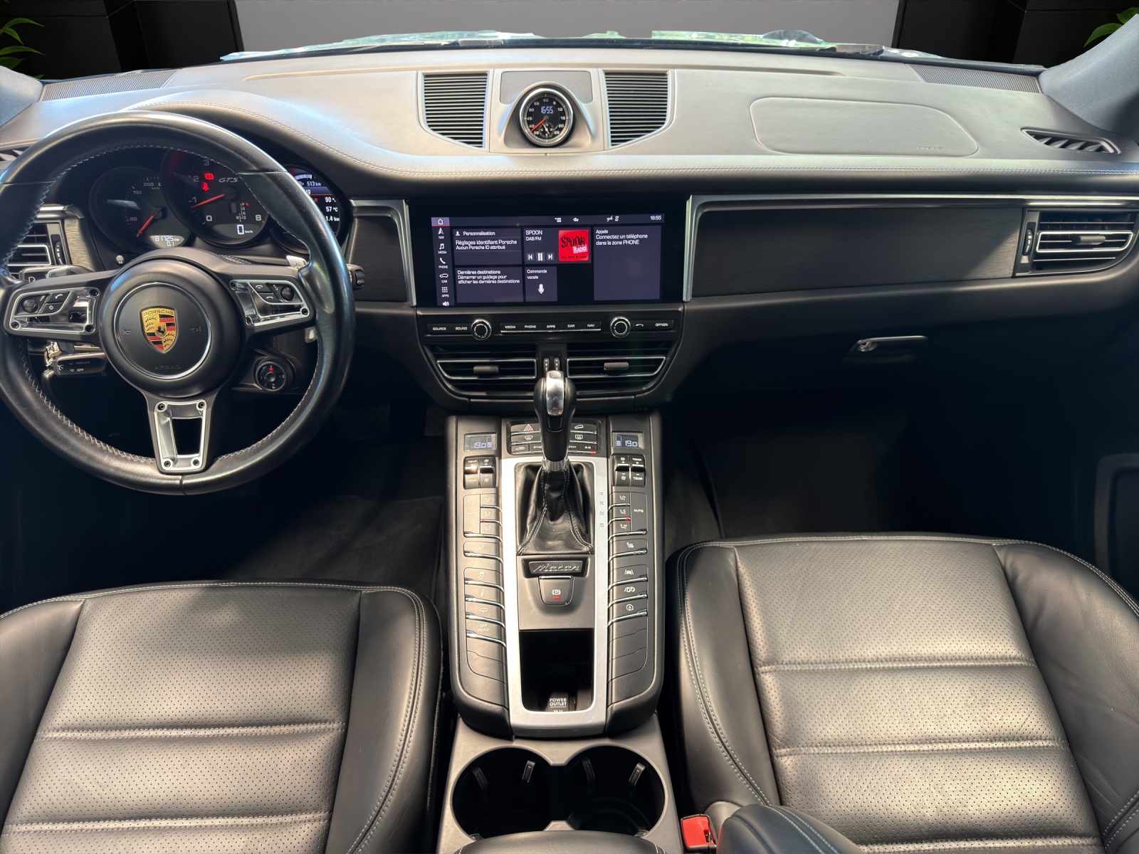 PORSCHE Macan GTS-image-6