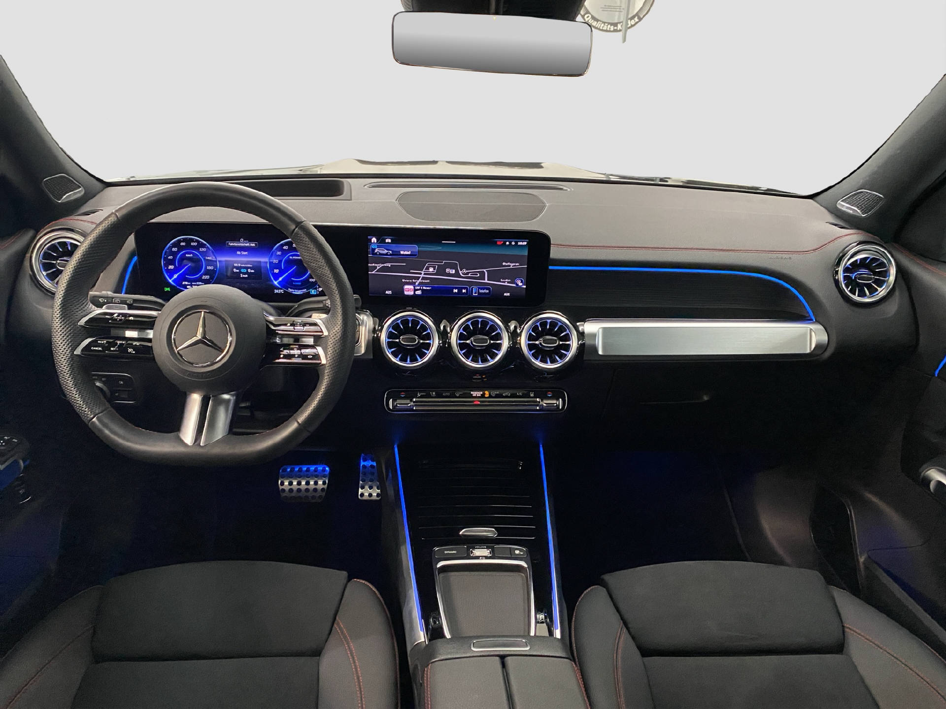 MERCEDES-BENZ EQB 350 Excellence AMG Line 4MATIC-image-8
