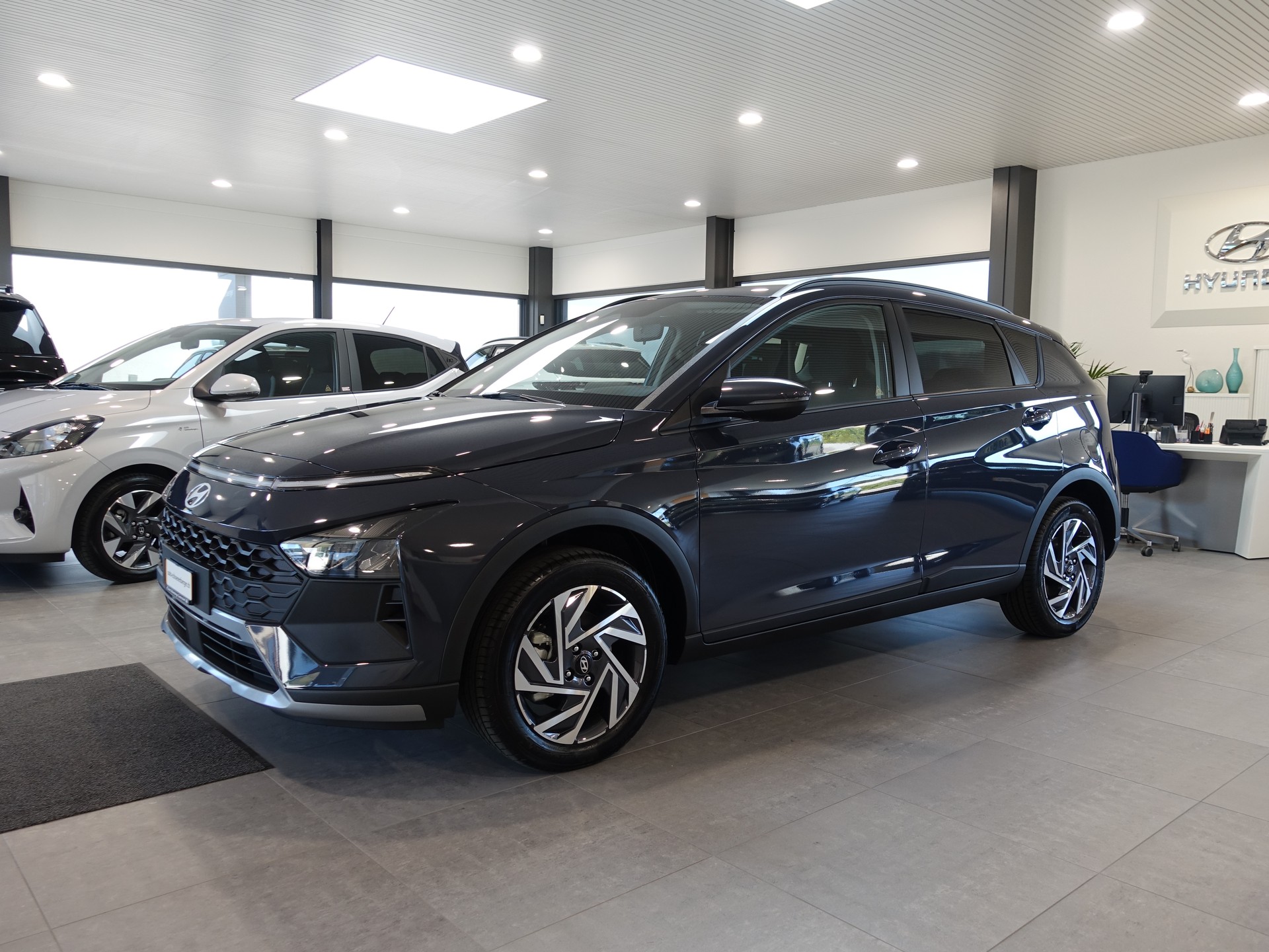 HYUNDAI Bayon 1.0 T-GDi AmpliaDCT Safe Tec Pack-image-0