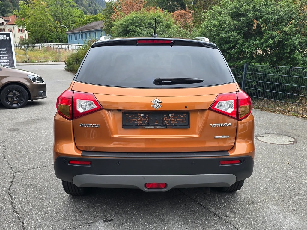 SUZUKI Vitara 1.4 Boosterjet Compact Top-image-5