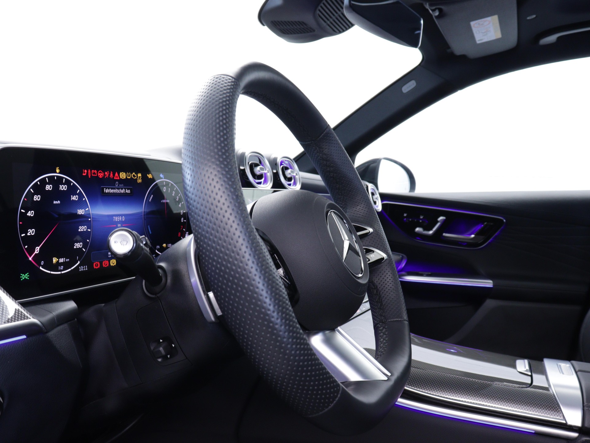 MERCEDES-BENZ GLC 400 e EQ Star AMG Line 4matic-image-6