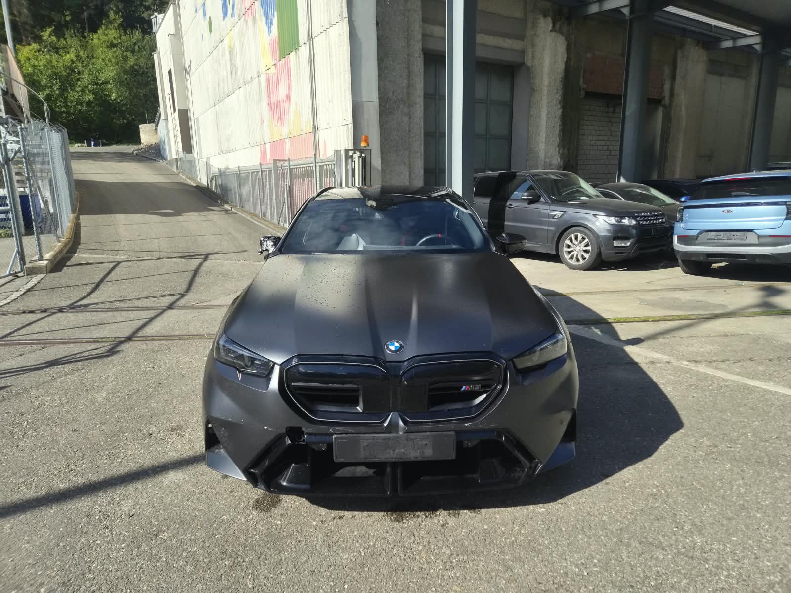 BMW M5 xDrive Touring-image-0