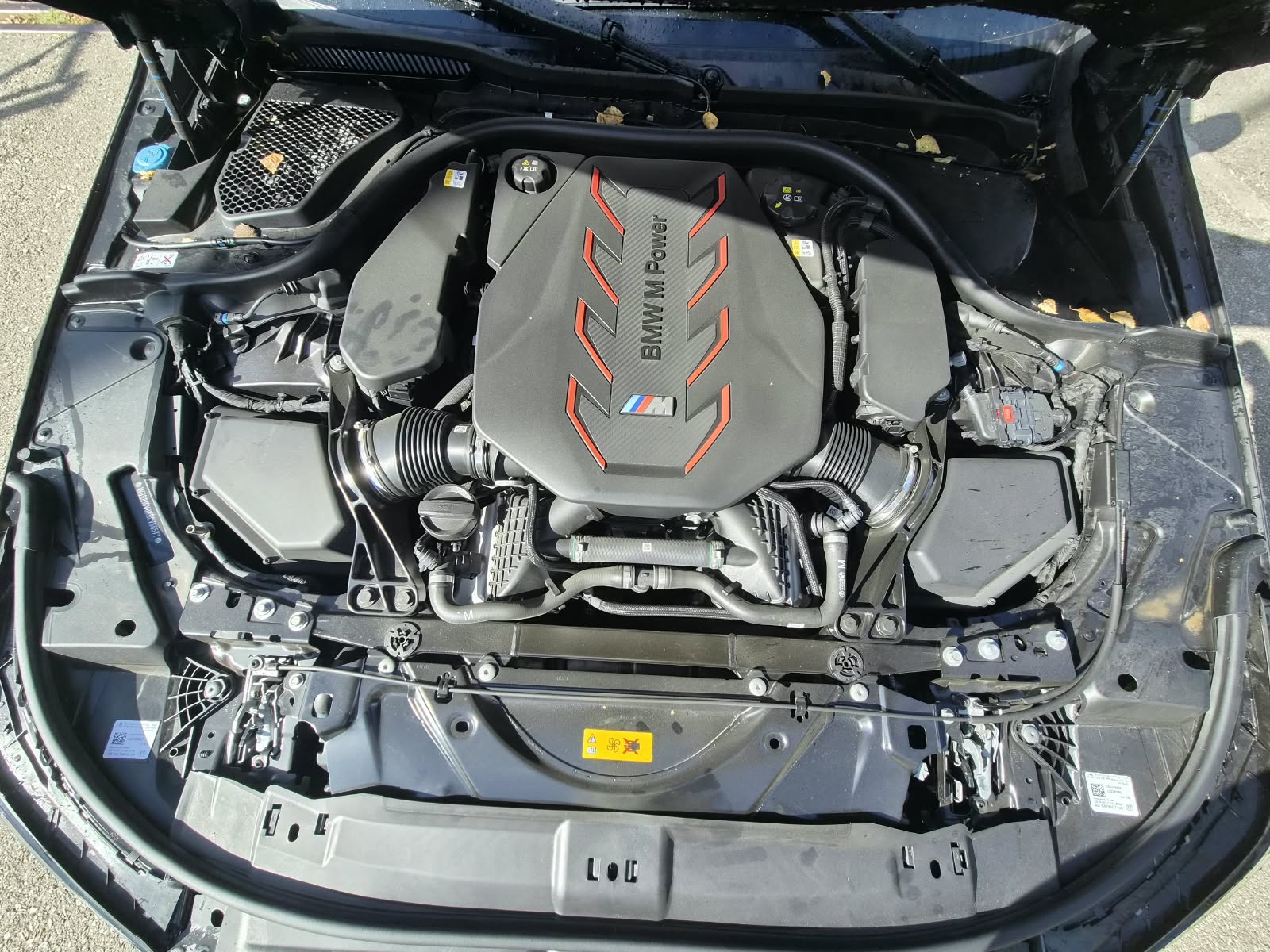 BMW M5 xDrive Touring-image-12
