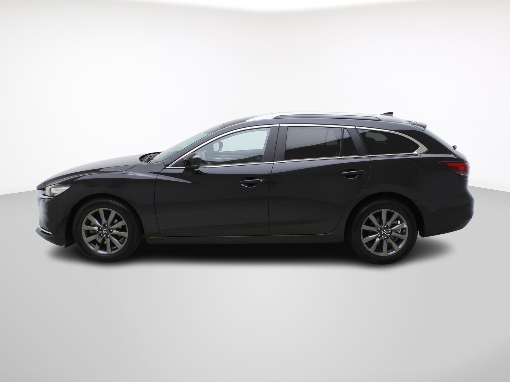 MAZDA 6 Sport Wagon 2.0 Center-Line-image-1
