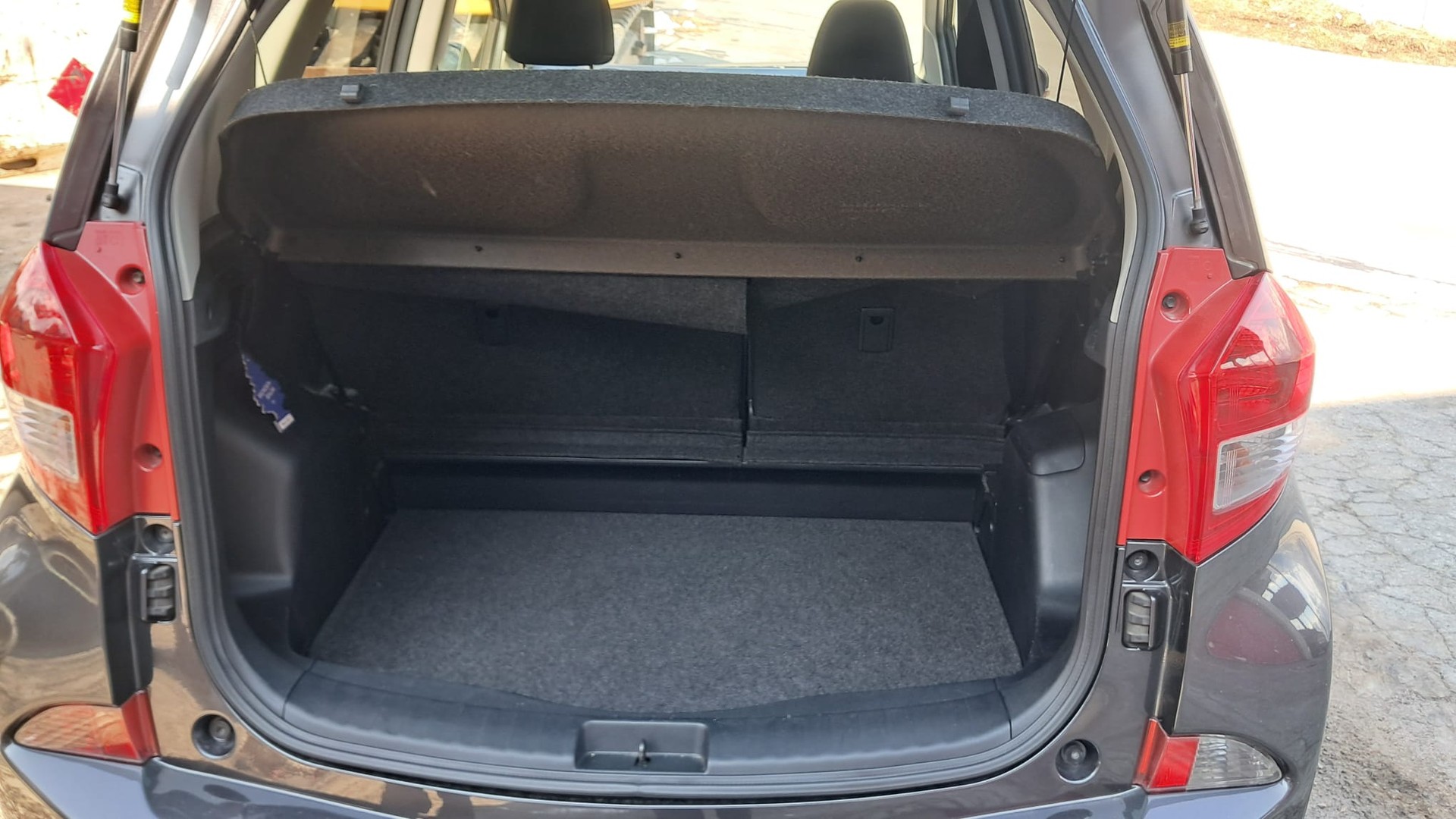 SUBARU TREZIA-image-5