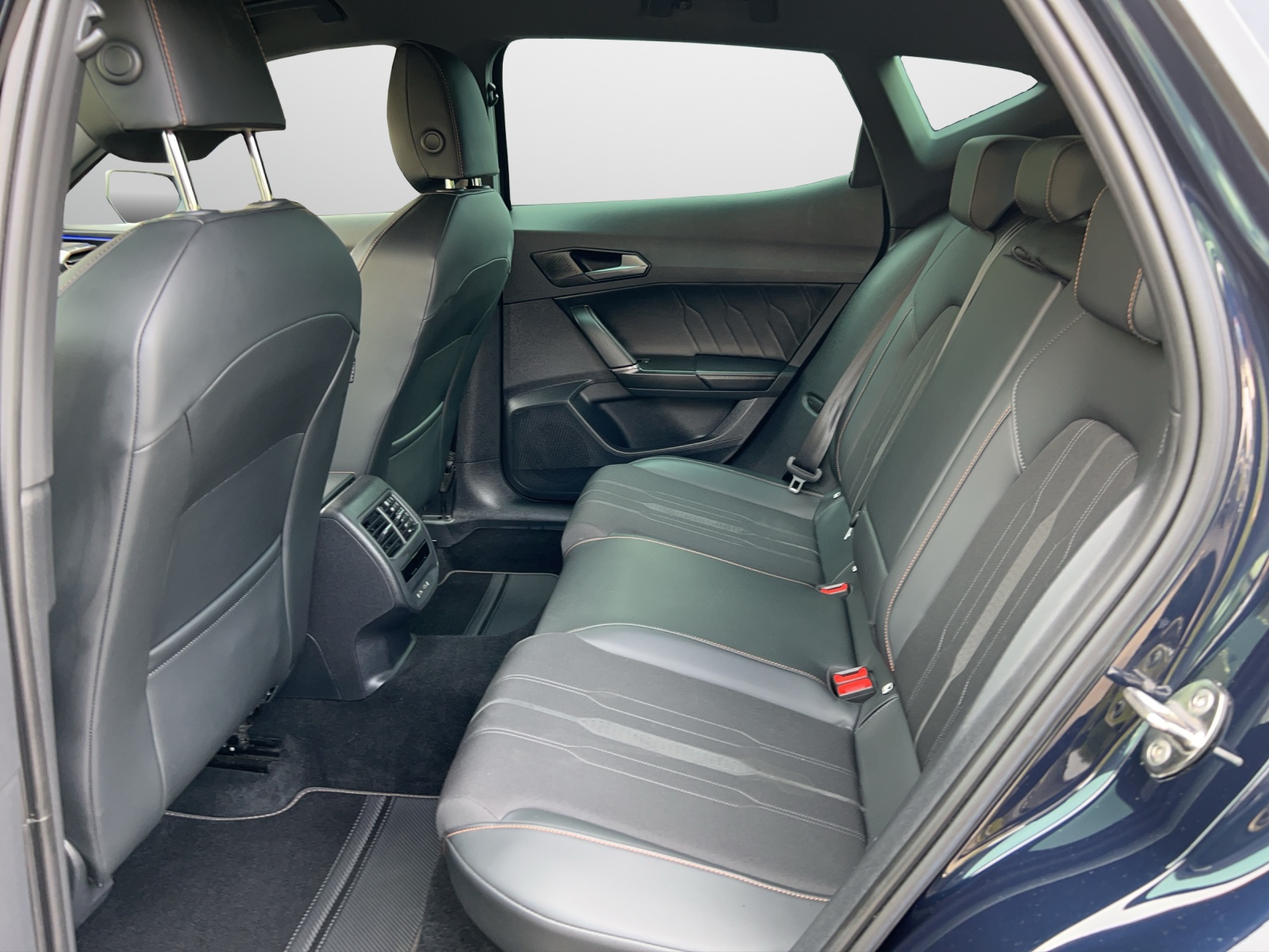 CUPRA Formentor 1.4 e-HYBRID pHEV Allalin DSG-image-11