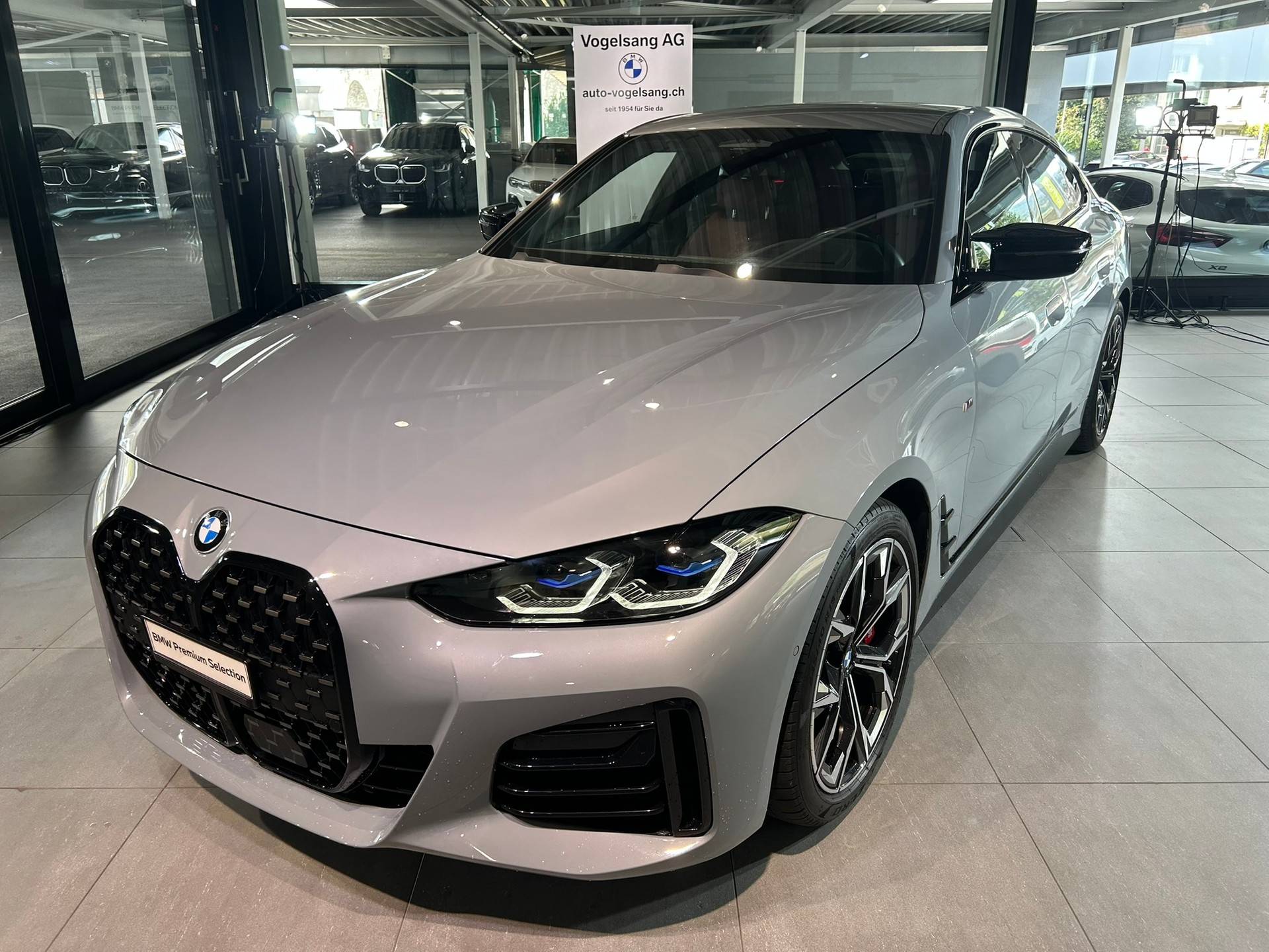 BMW M440i xDrive 48V Gran Coupé Steptronic-image-3