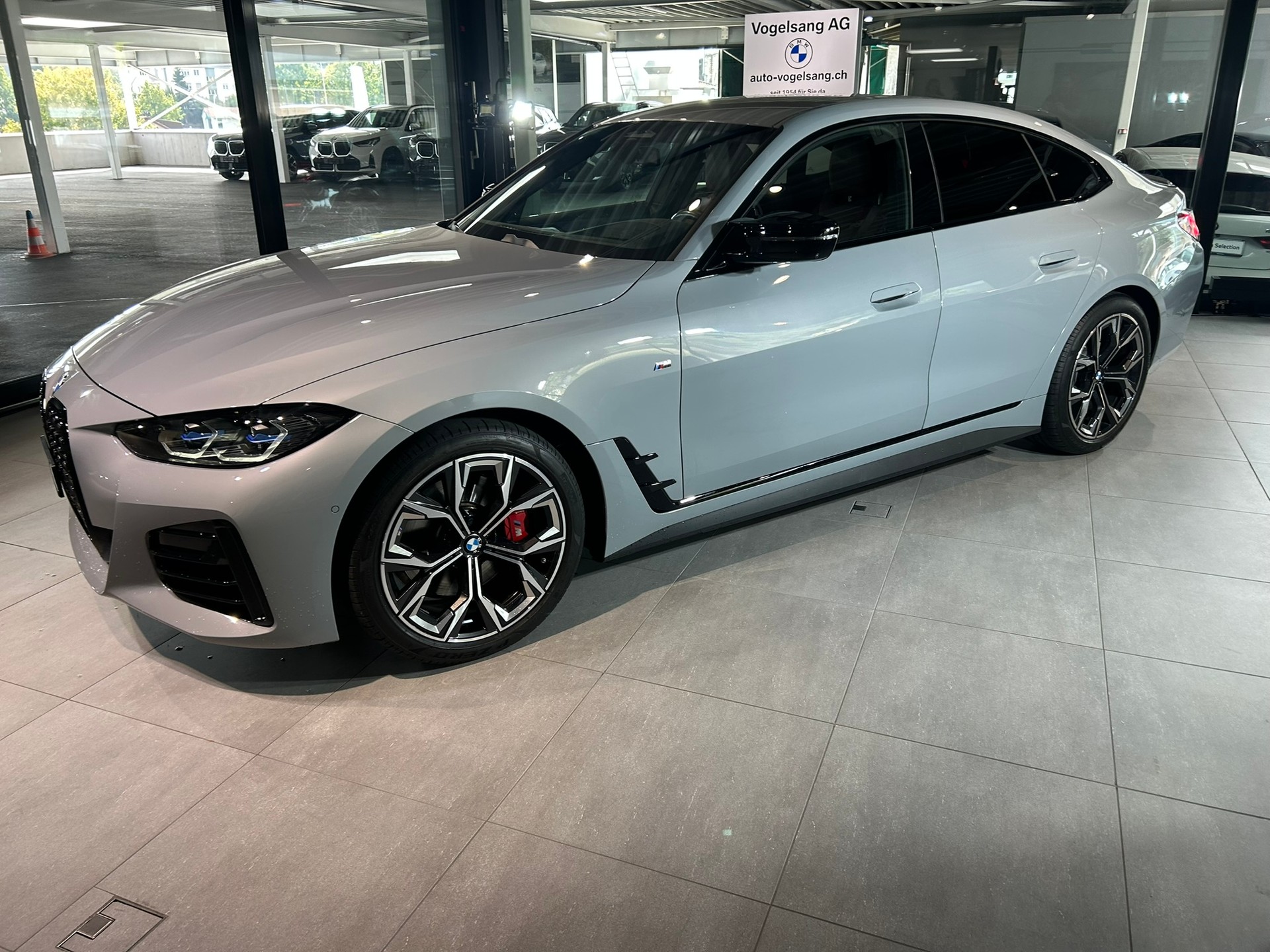 BMW M440i xDrive 48V Gran Coupé Steptronic-image-0
